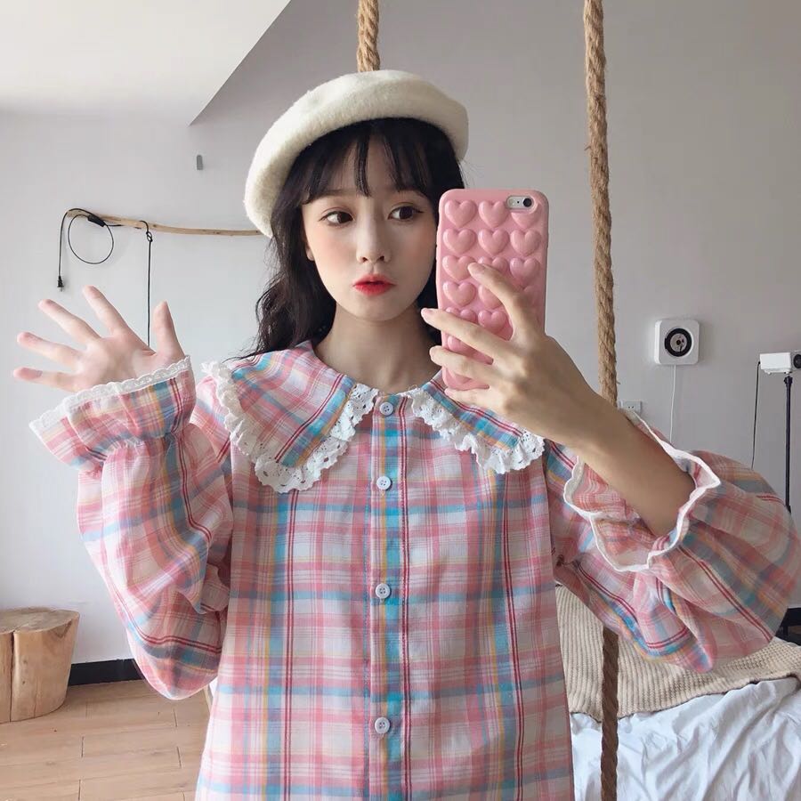 เสื้อแขนยาวปกใหญ่ลายสก็อต