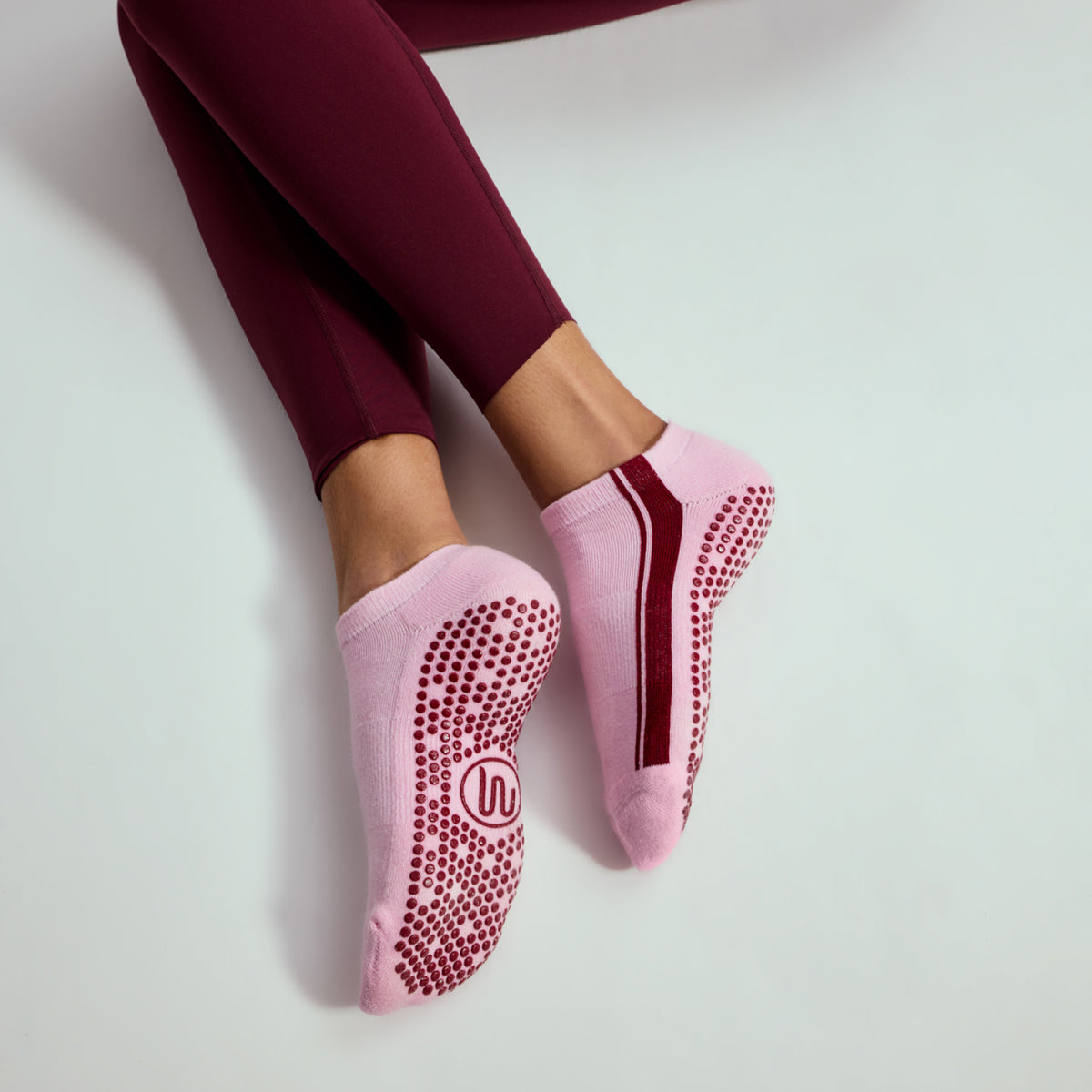 MoveActive Low Rise Grip Socks - Racer Pink | ถุงเท้าพิลาทิส