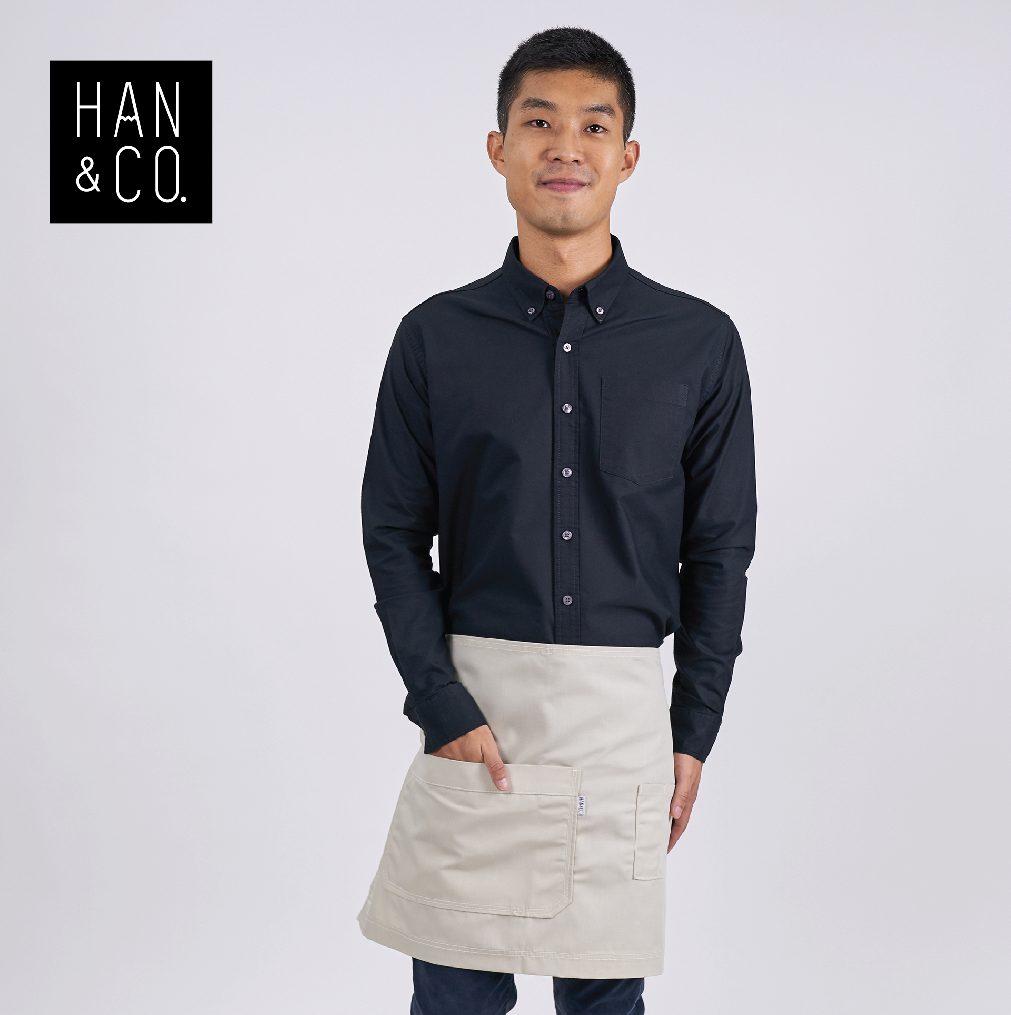 ผ้ากันเปื้อน รุ่น Motion Light Short Apron (สีน้ำตาลครีม, Ivy cream)
