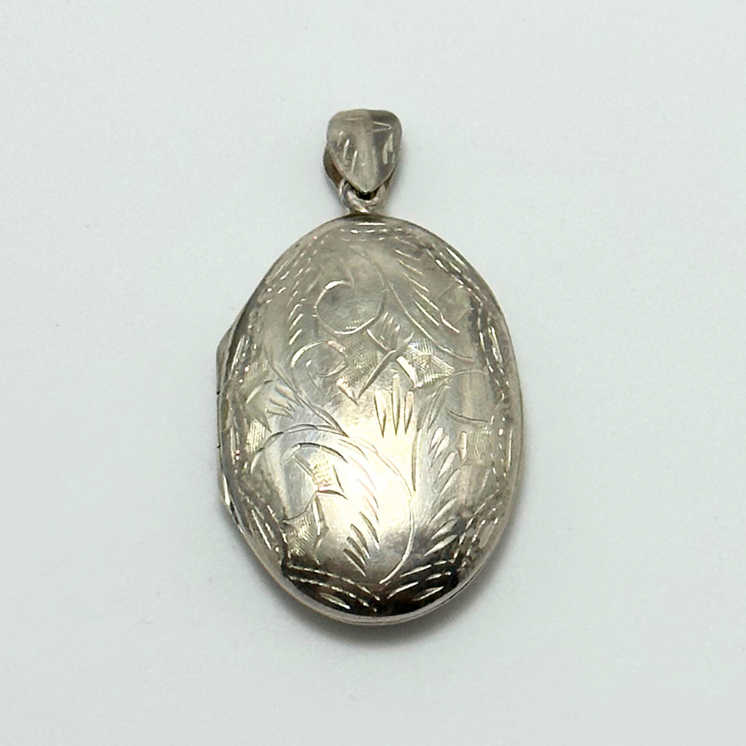 Mega Oval Silver Locket