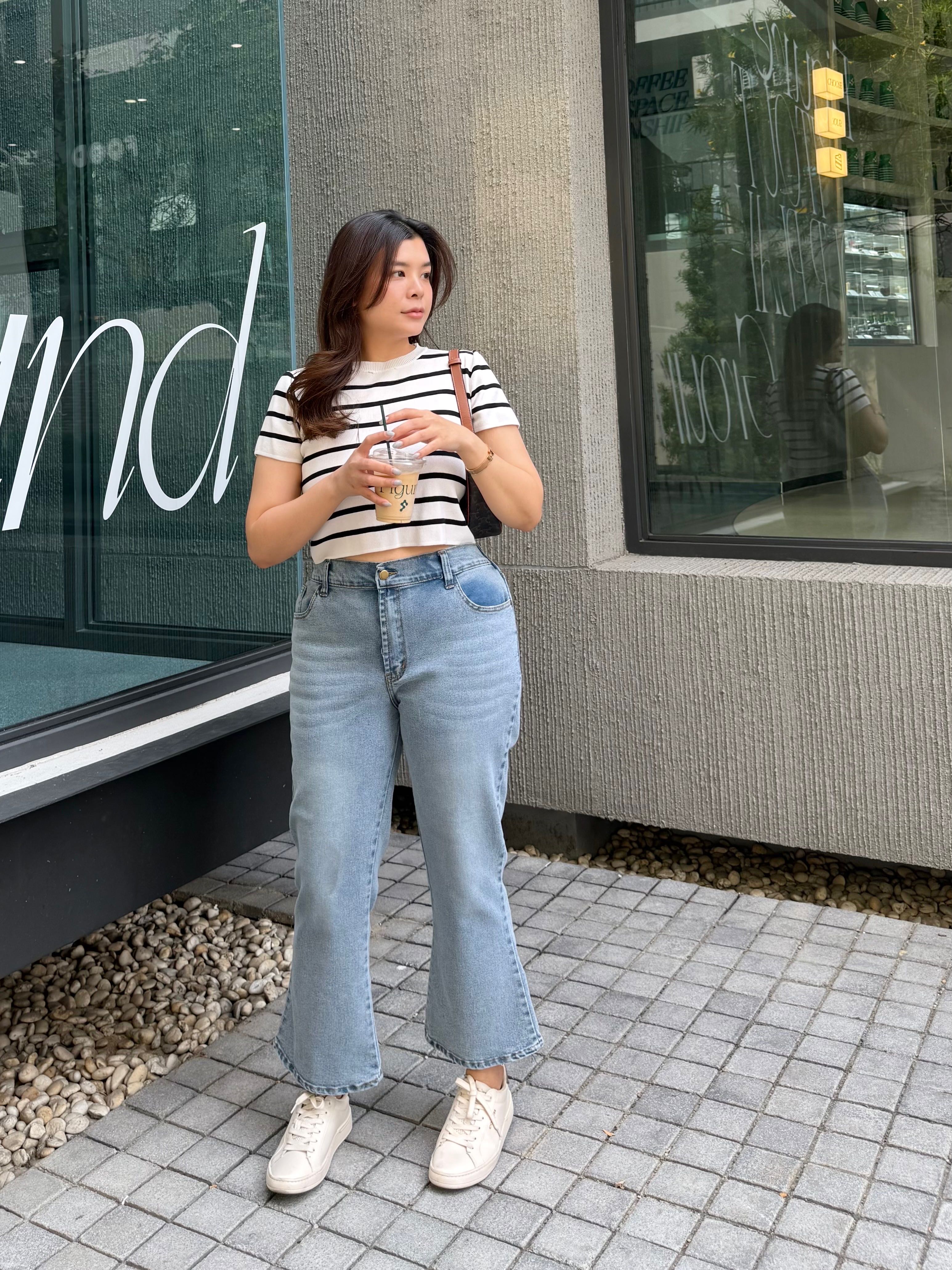 THIS BLUE JEANS