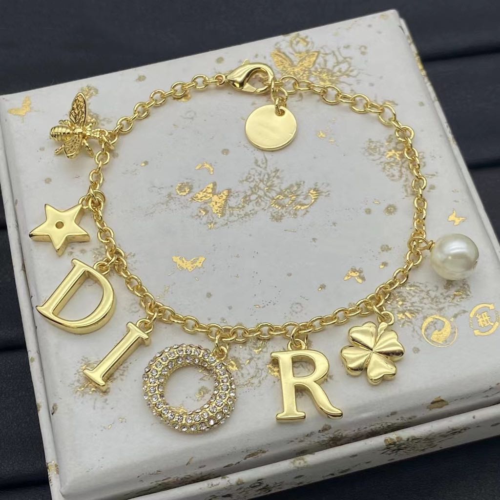 ข้อมือ dior ท้อป งานสวยมาก🔥(รุ่นเก่า)