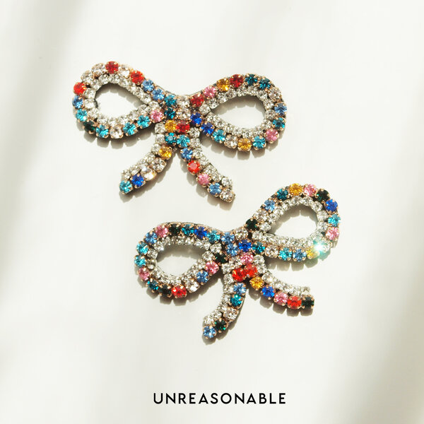 ต่างหูโบว์ Multi Color ต่างหูคลิป ต่างหูก้านเงินแท้ น้ำหนักเบา UA0924-01 Unreasonable Accessories