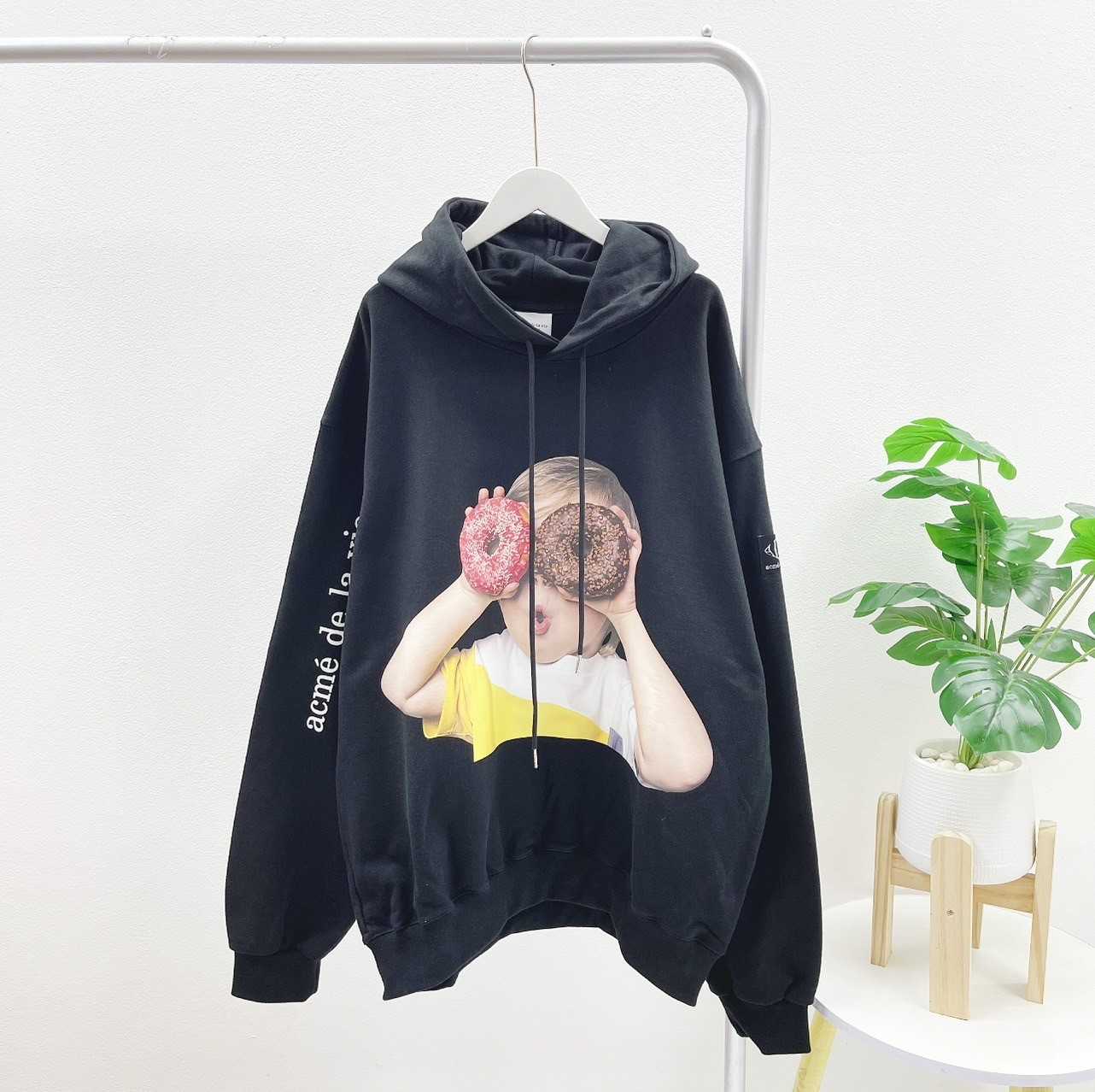 ADLV Donut Hoodie (Black)