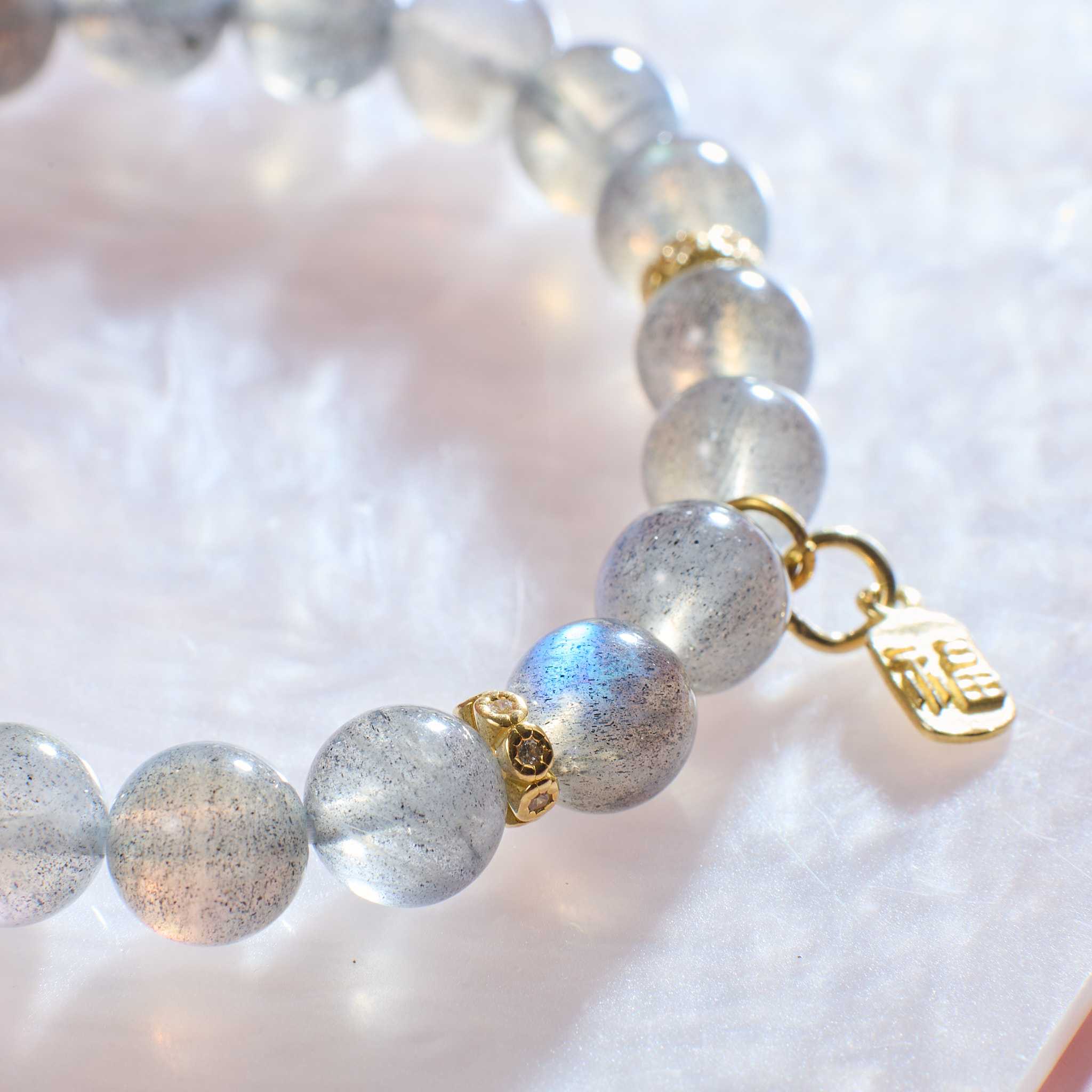 กำไลหินลดความเครียด ความกังวล Labradorite