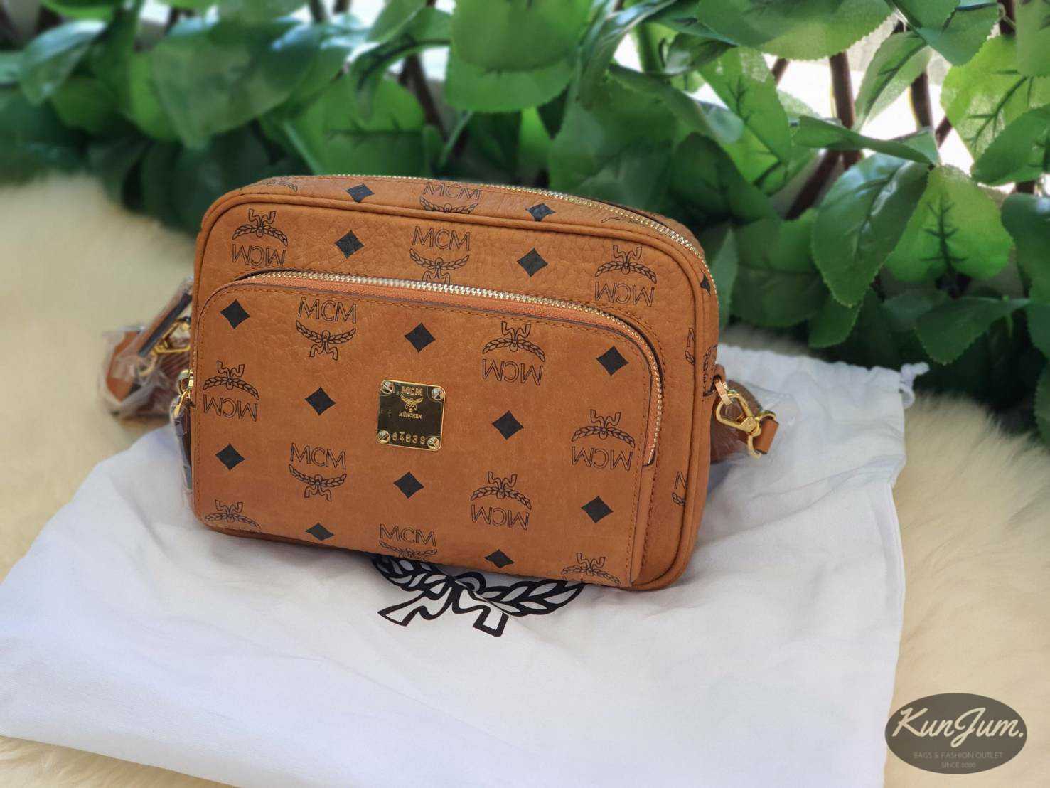 MCM (Style No.MMRAAKC02CO001)