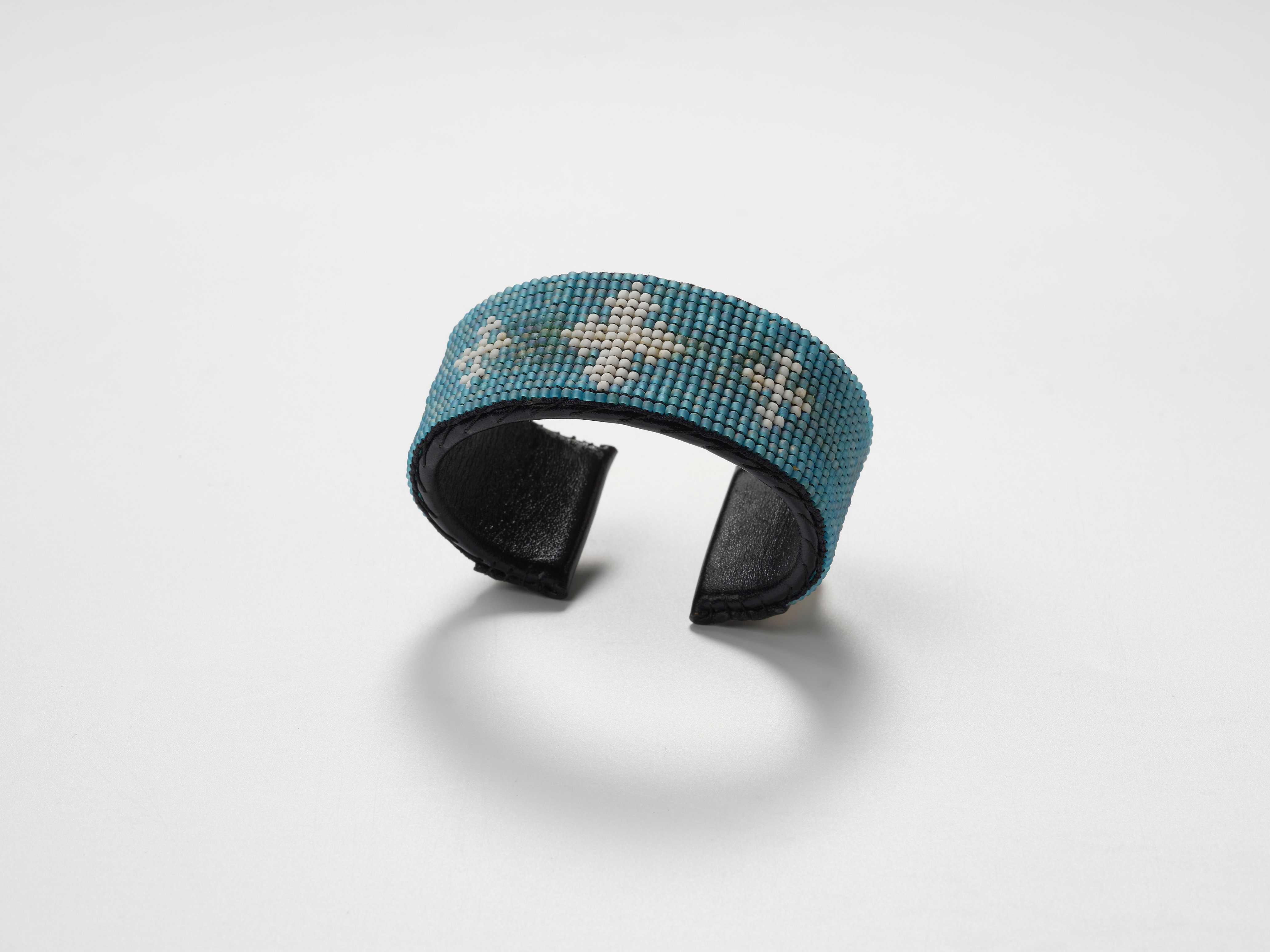 Cross Turquoise Bead Bracelet