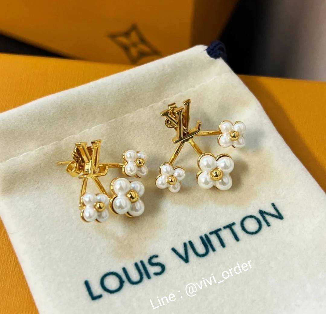 LOUIS VUITTON BLOSSOM PEARL EARRINGS