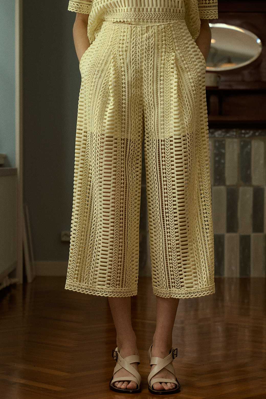 (พร้อมส่ง ) Perana กางเกงลูกไม้ Tina Pants (สีเหลือง Yellow )