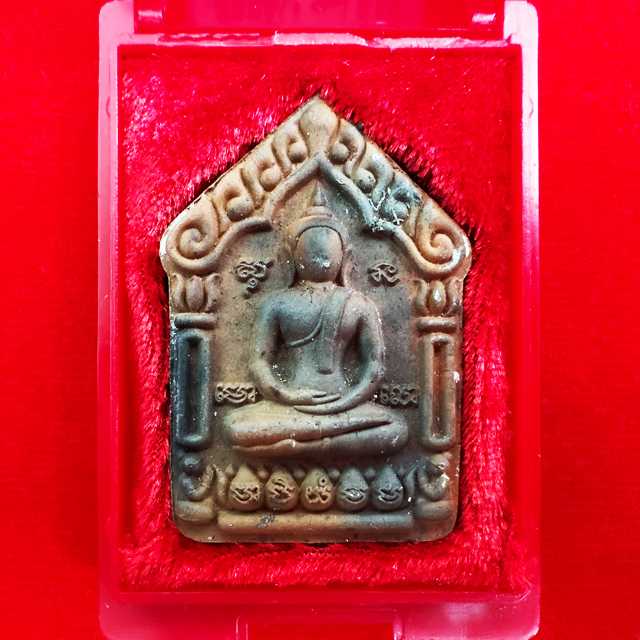 ขุนแผนพรายแม่พิกุล มหาสิทธิโชค เนื้อพิเศษ เนื้อดินอาถรรพ์เมืองกรุงเก่า พระอาจารย์เลี้ยง วัดจอมเกษ