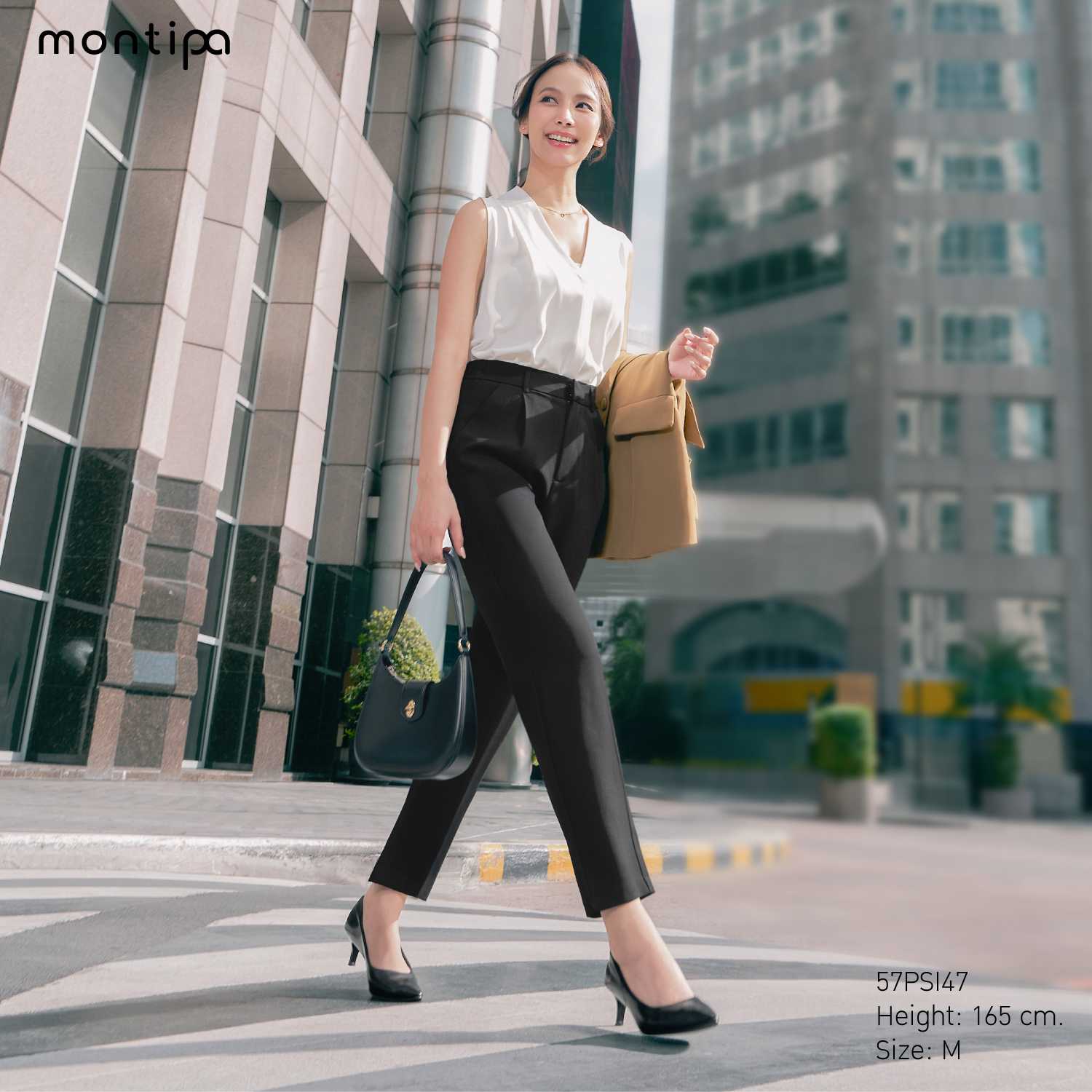 Montipa กางเกงทรงสอบ แต่งจีบหน้าและยางยืดด้านหลัง ผ้า Iron Free 57PSI47