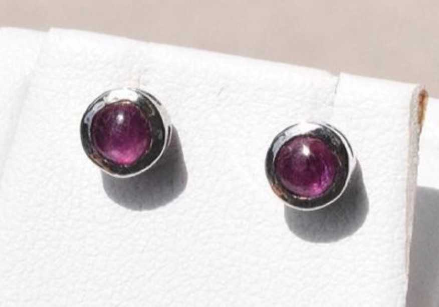 ต่างหูพลอย #minimearrings รหัส E004