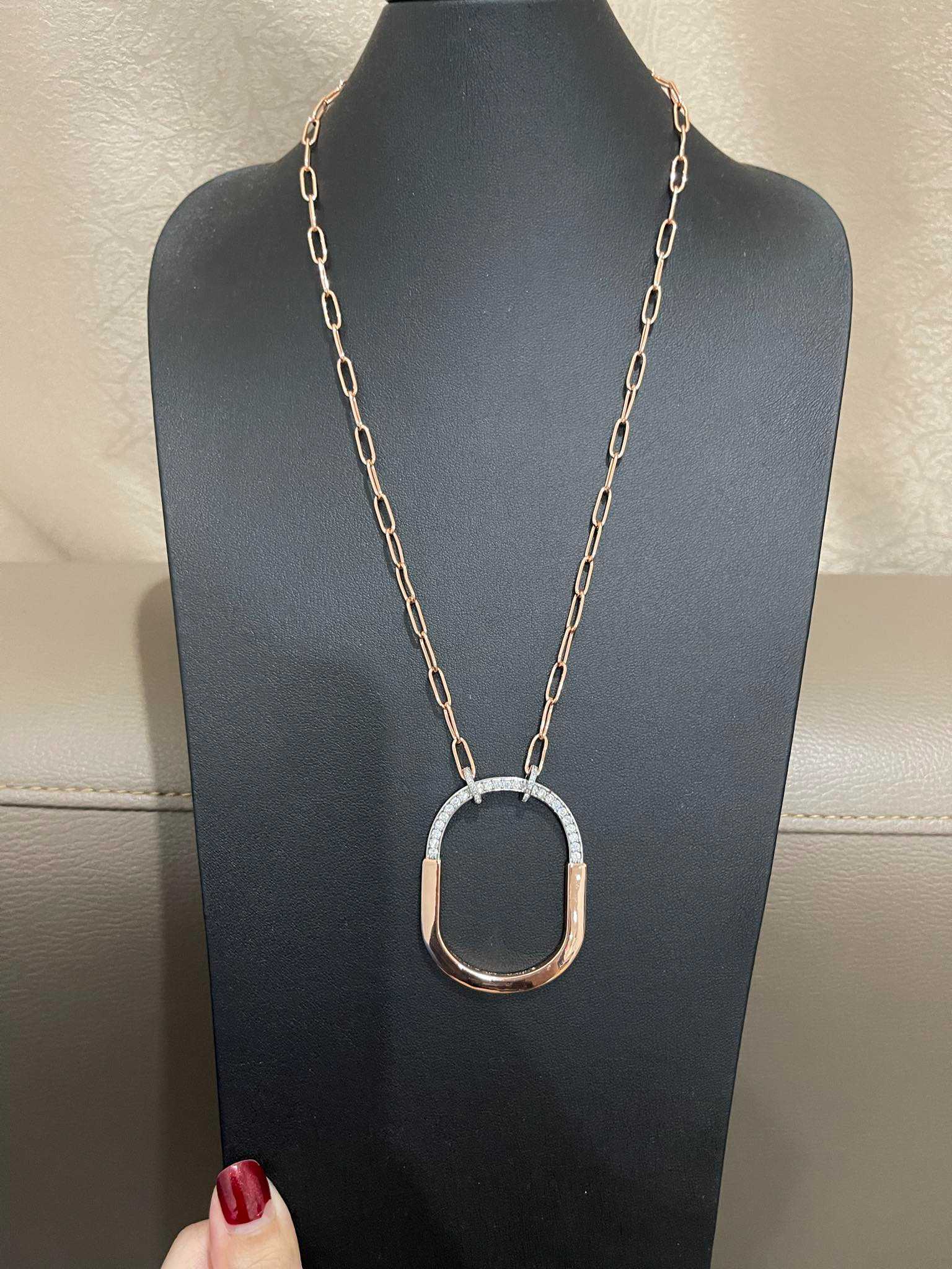 U Shaped pendant&necklace