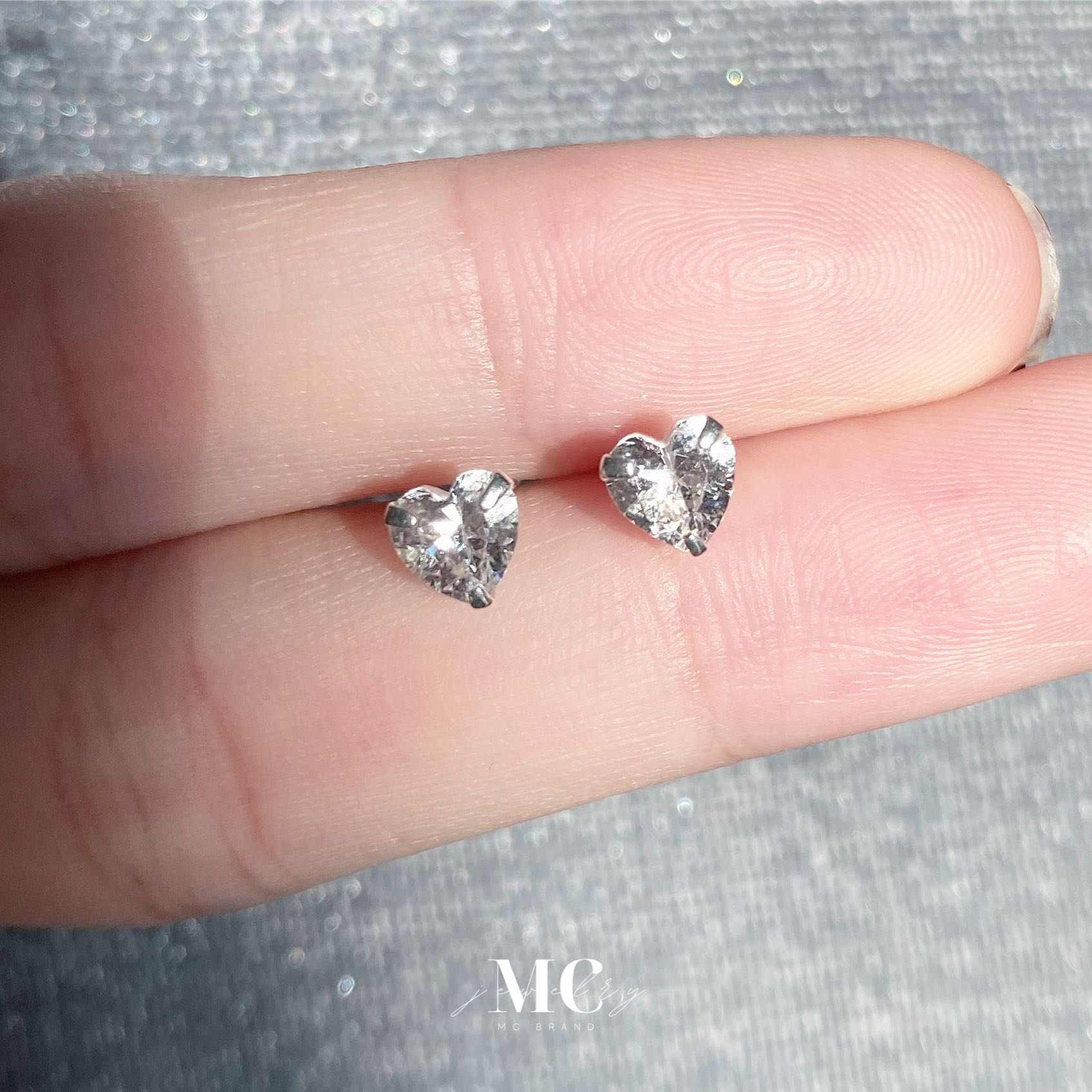 ต่างหัวใจเพชร 5 mm เงินเเท้ 92.5%💎| ✅ไม่ลอก ไม่แพ้ ✨แถมฟรีกล่องจิวเวลรี่แบรนด์และผ้าเช็ด✨