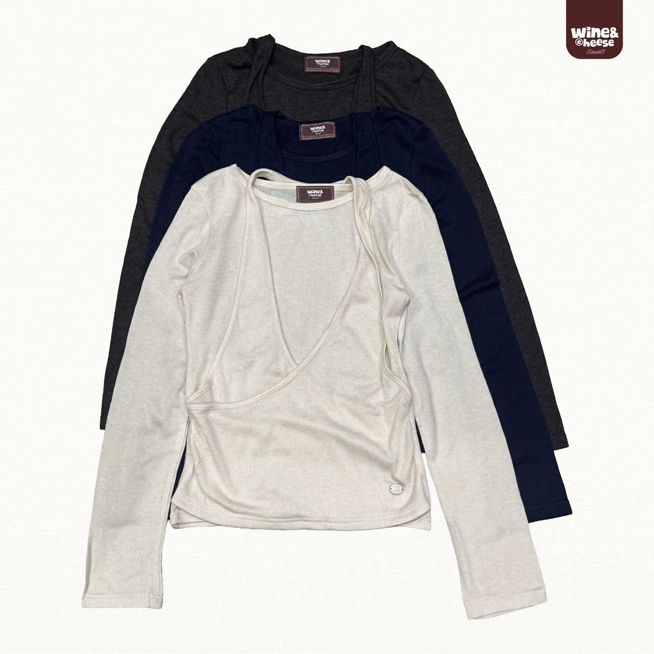 WC เสื้อยืดแขนยาว แต่งดีเทลคล้องคอ WC0007