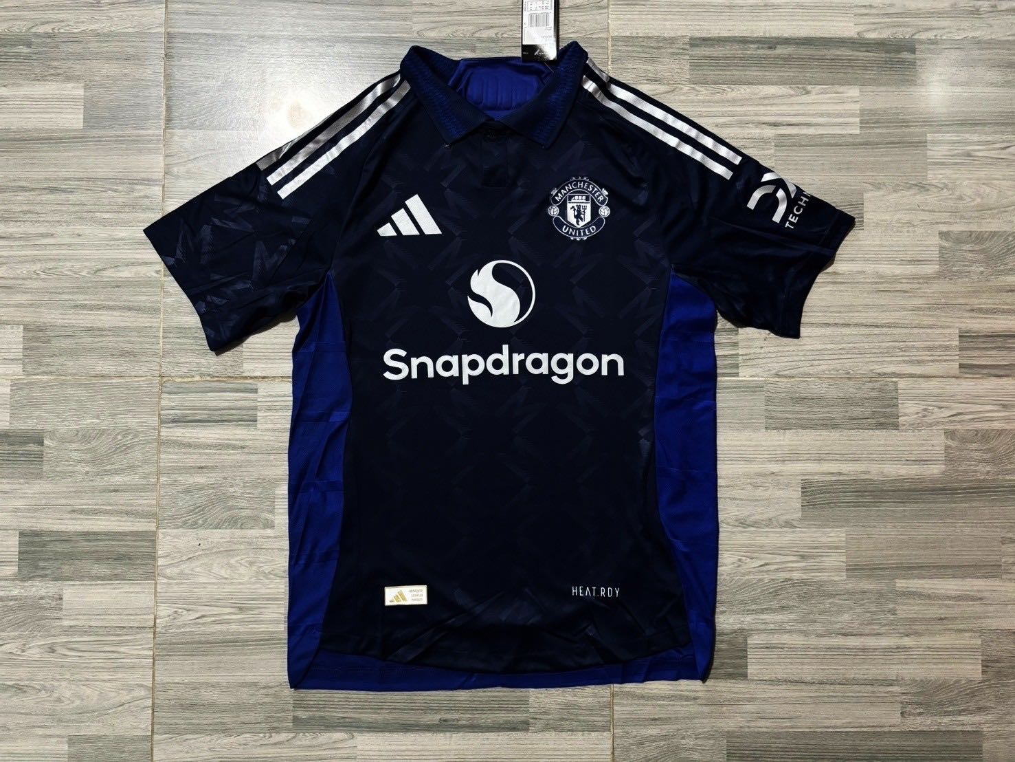 เสื้อฟุตบอลทีมแมนยู เกรดนักเตะ 2024