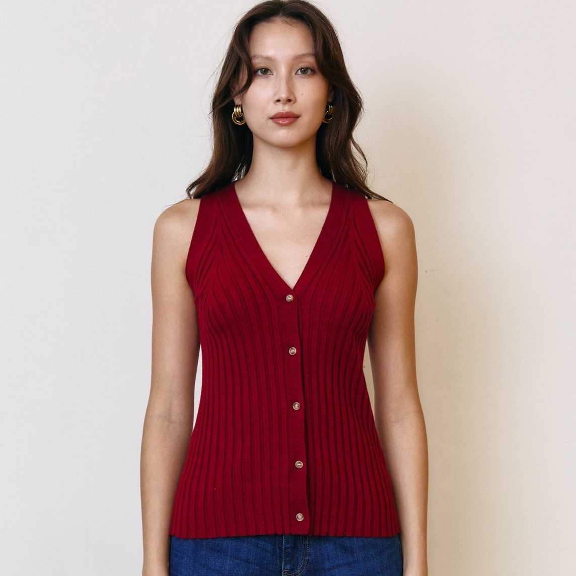 Essential Knit Vest