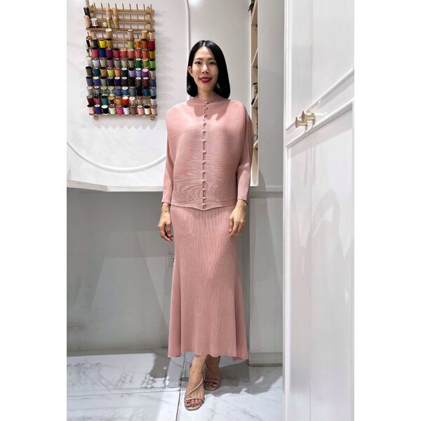 2MUAY รุ่น GJO2066/ GJO2909 เซ็ตพลีท CHINESE BUTTON TOP WITH MERMAID SKIRT PLEATED SET FREE SIZE