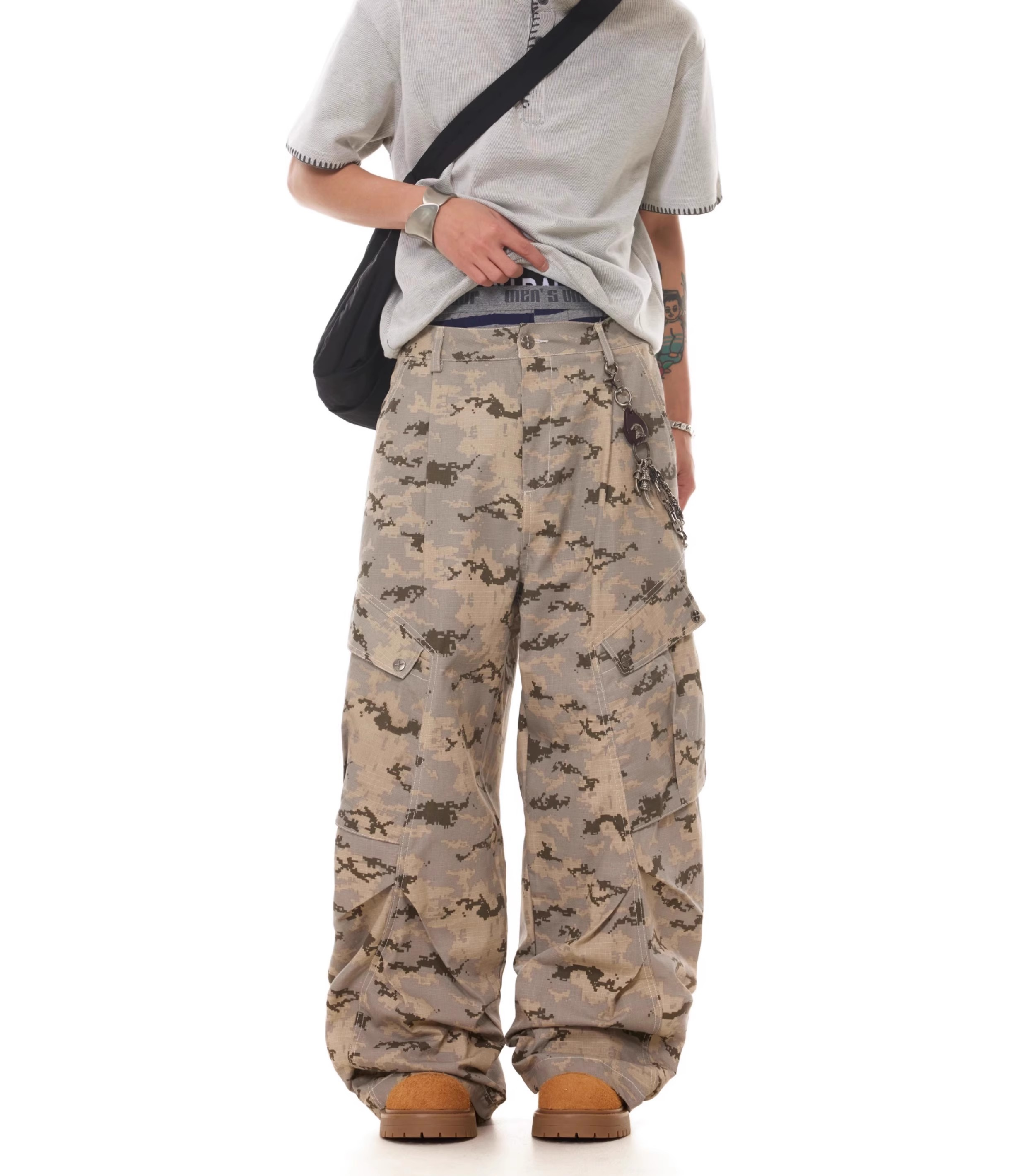 BTSG Digital Camouflage Cargo Pants