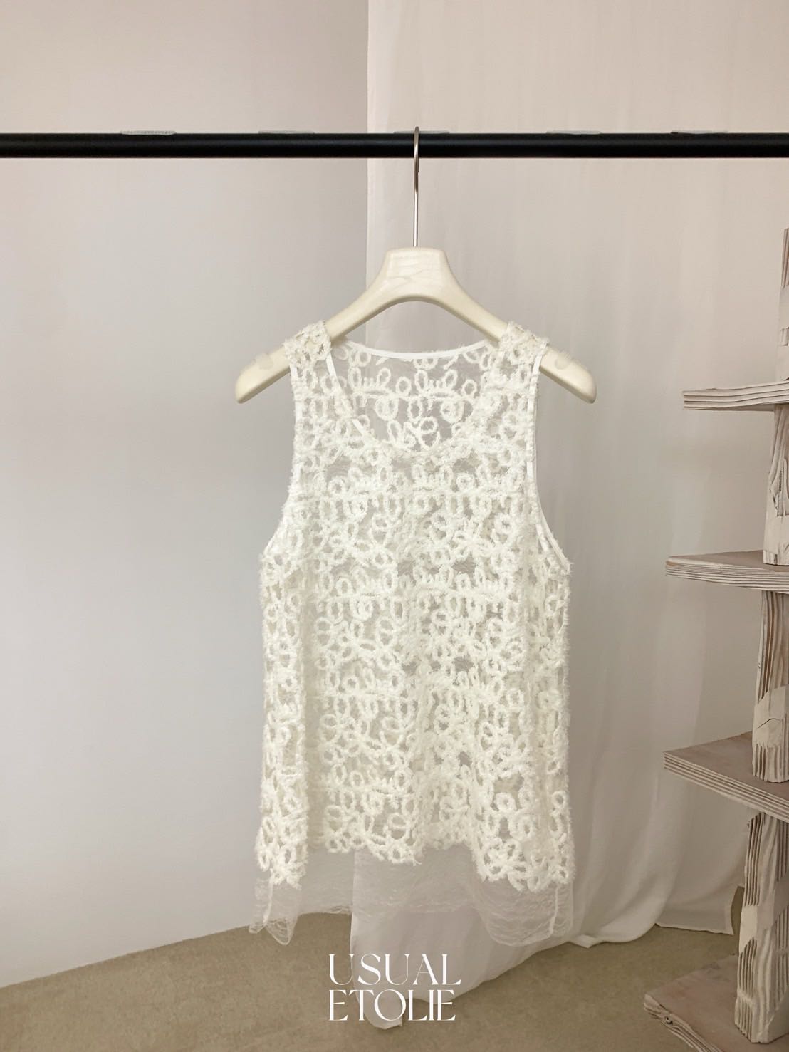 พร้อมส่ง DT Lace Top