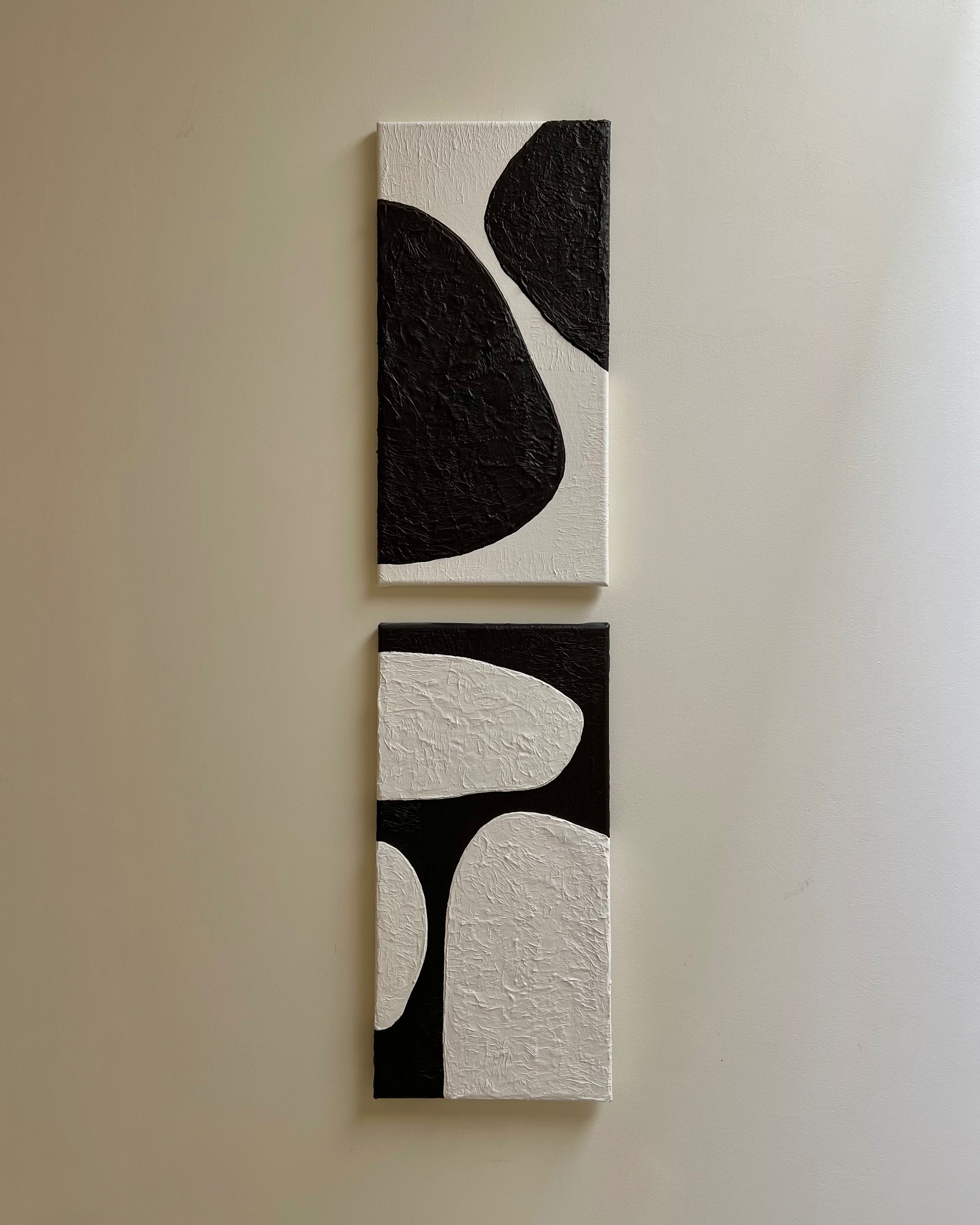 B & W Stone Texture Painting Artwork 🖤🤍