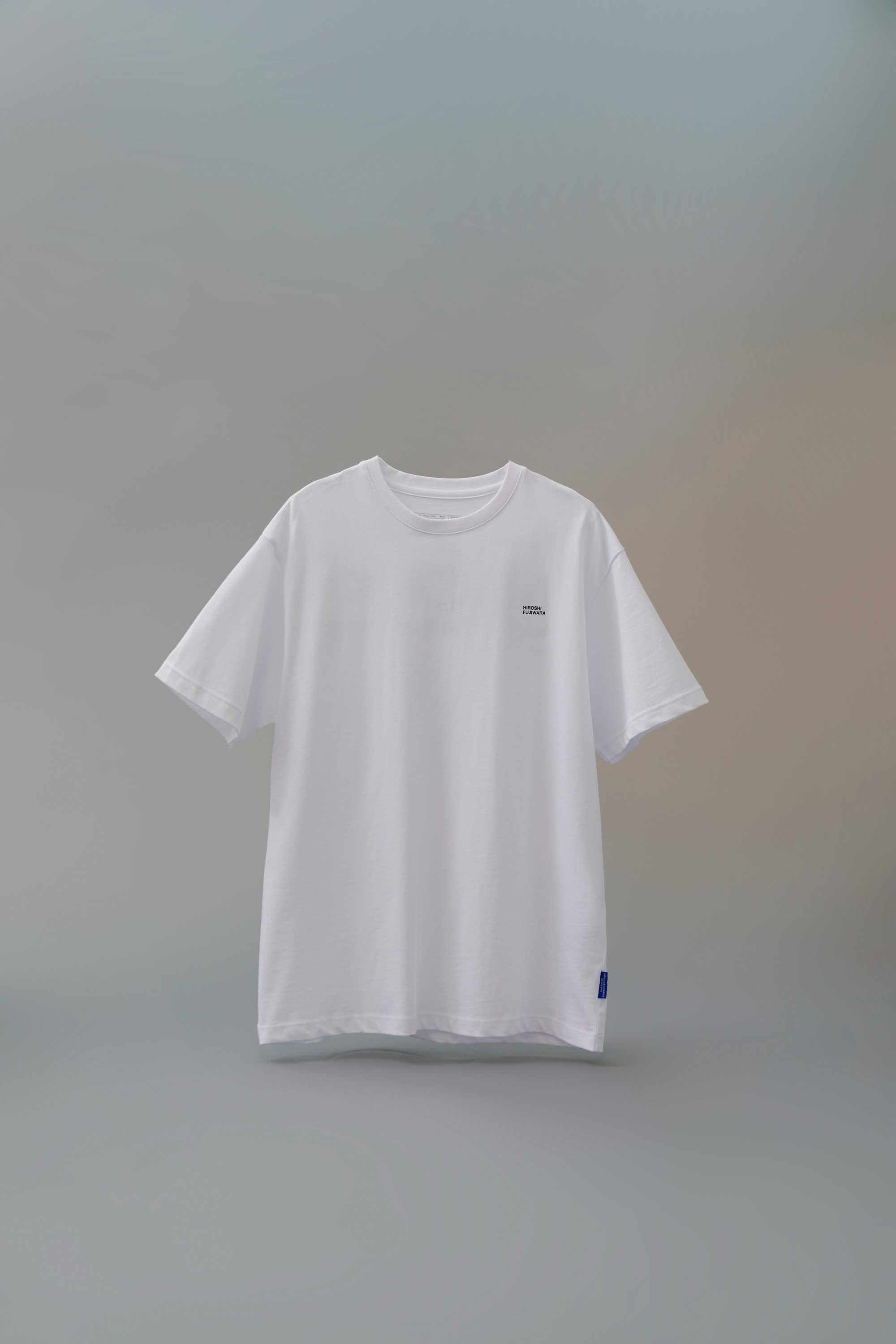 NewJeans x Hiroshi Fujiwara COLLER T-SHIRTS VER.2 (WHITE)