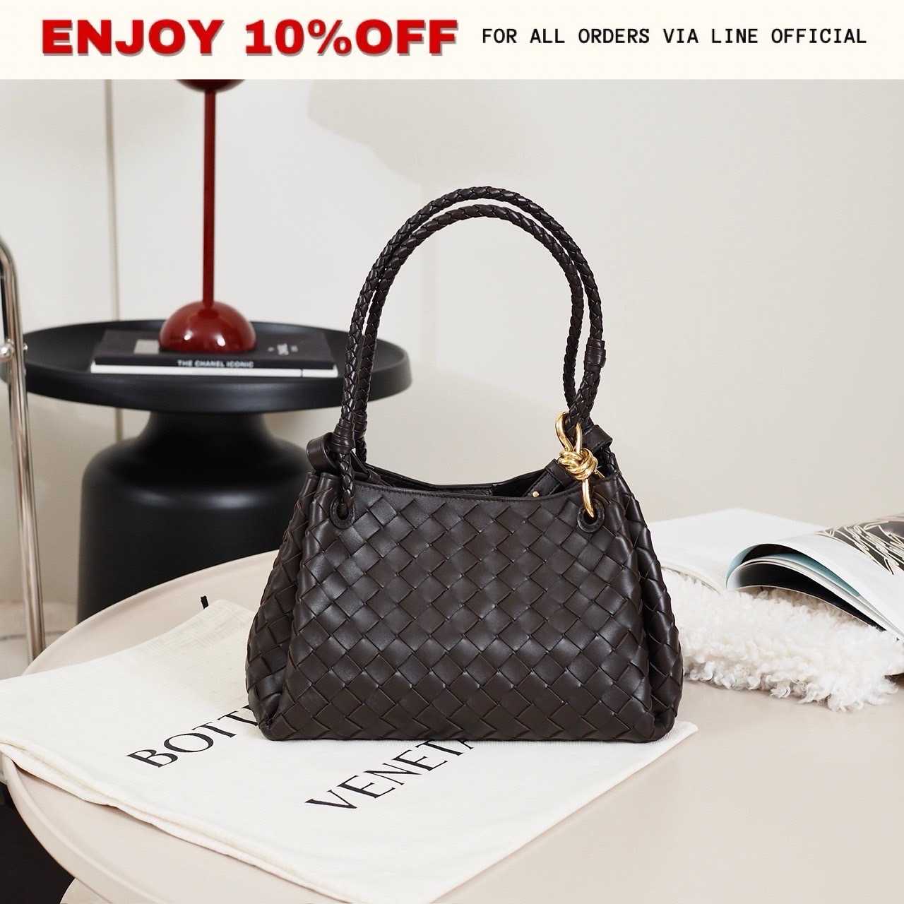 NEW! BOTTEGA VENETA Medium Parachute สี Fondant GHW | Bag