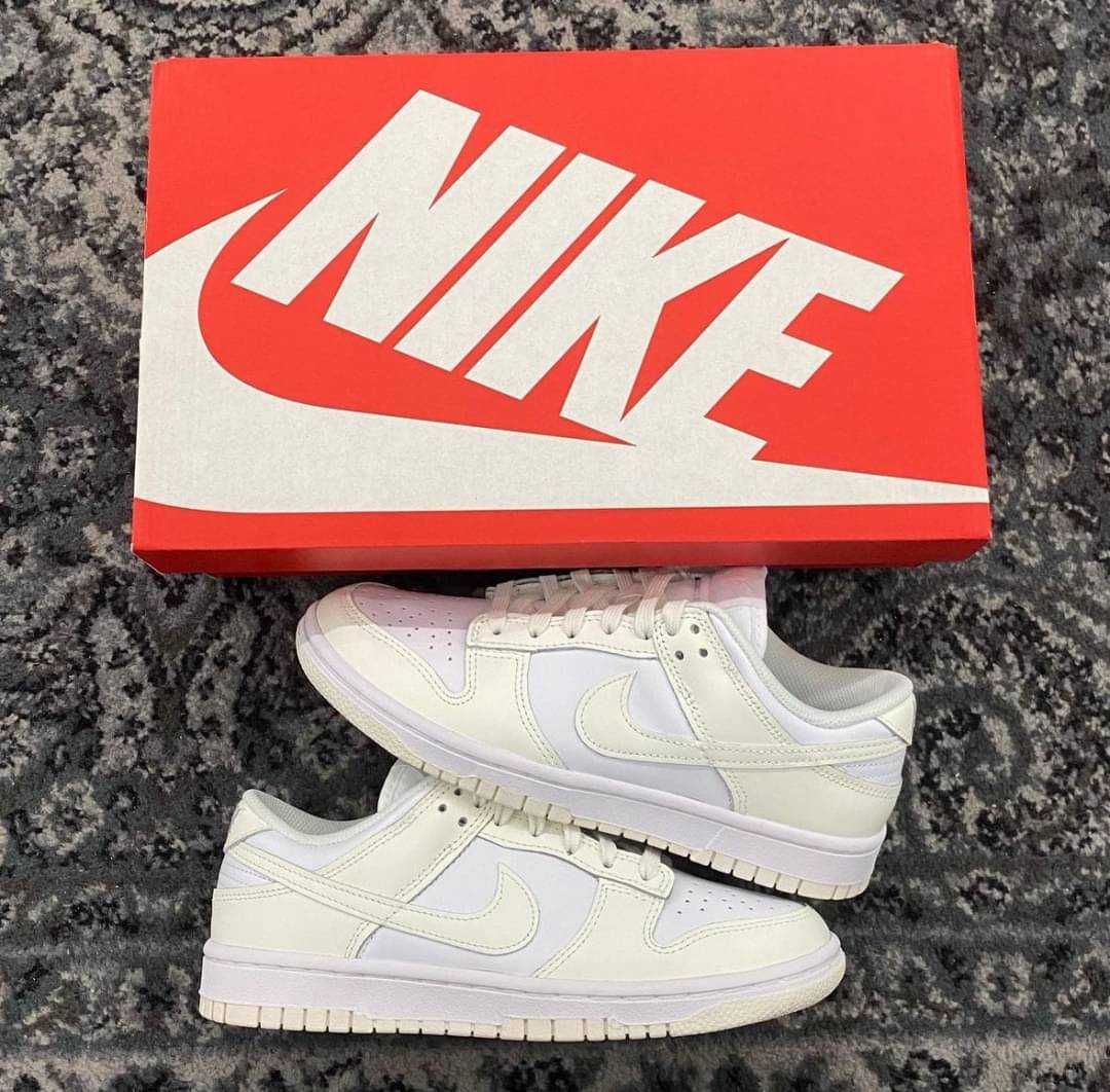 Nike Dunk Low Coconut   
