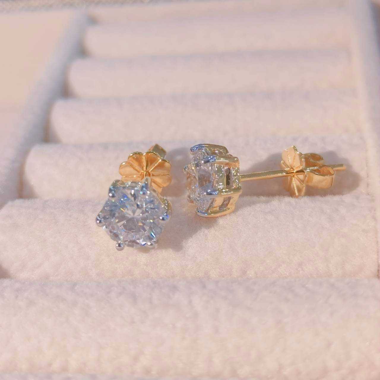 ต่างหูเม็ดเดี่ยว 1.0/1.0ct (18k)