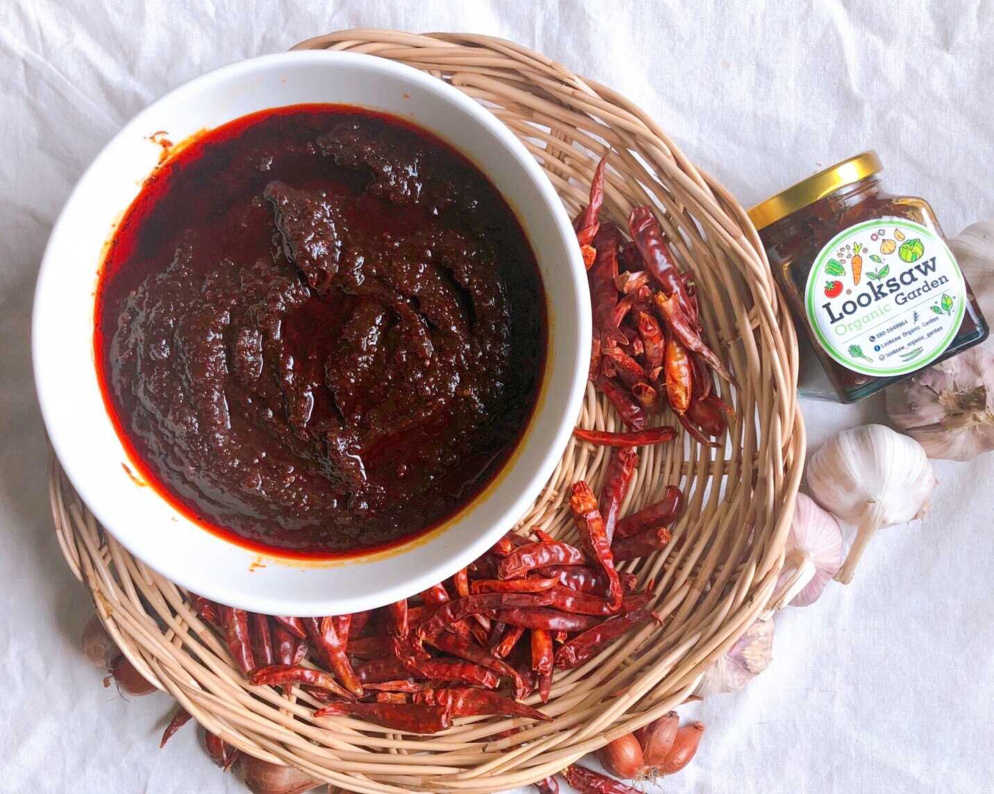 น้ำพริกเผาสูตรจันทบูร ( 230 ml)