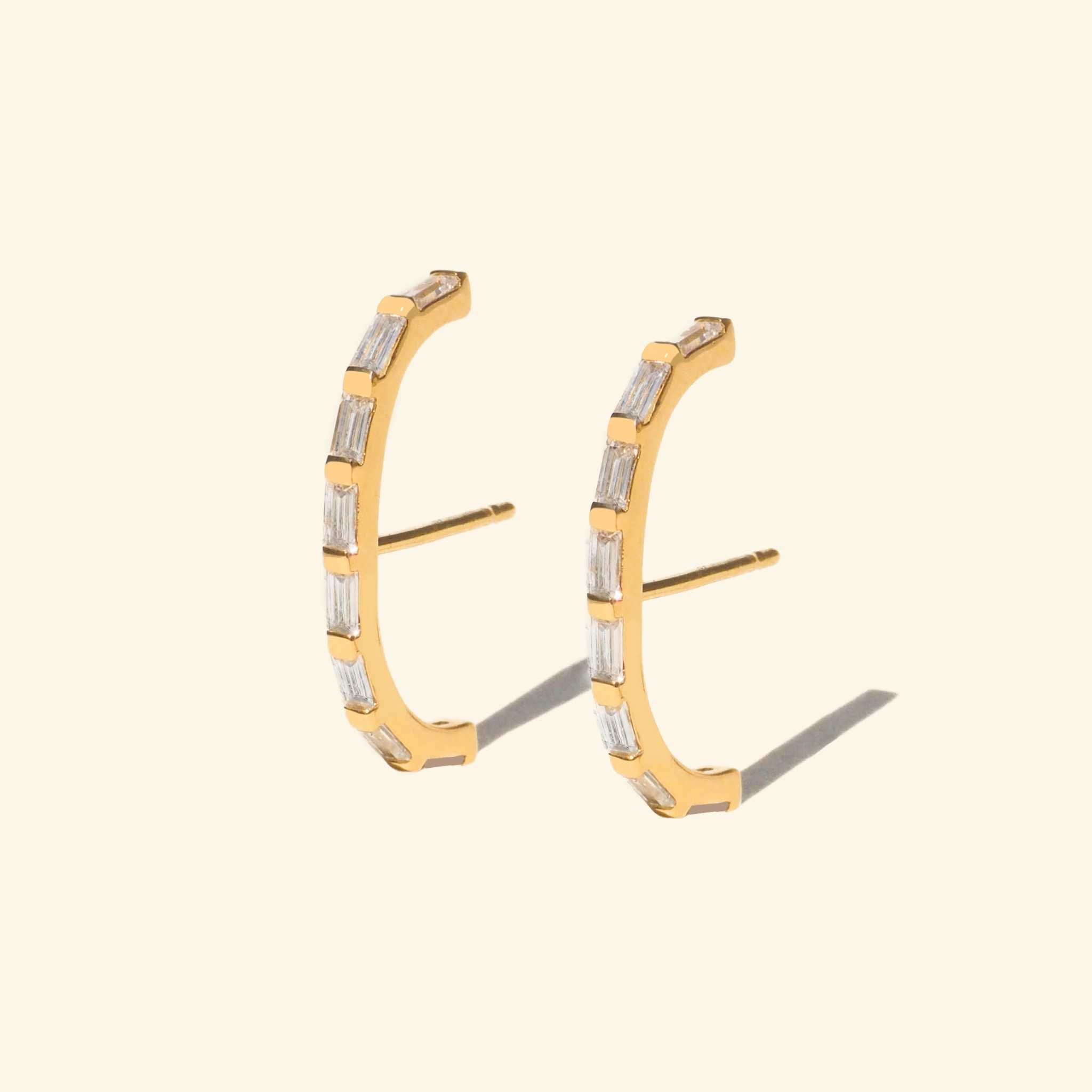 ต่างหูคาดคริสตัลบาเก็ต (Crystal Baguette Suspender Earrings)