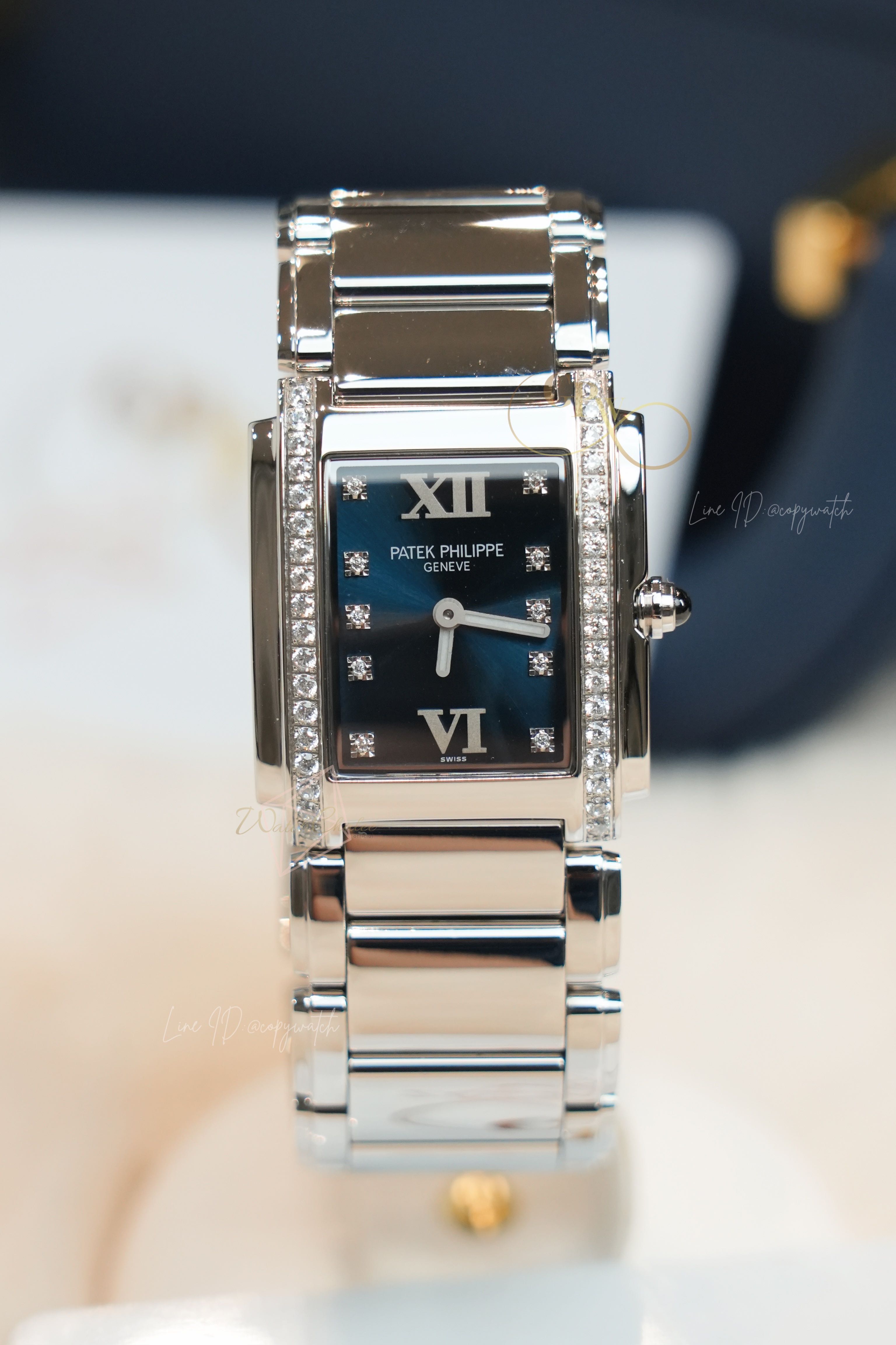 Patek Philippe Twenty~4 4910 Quartz swiss movement