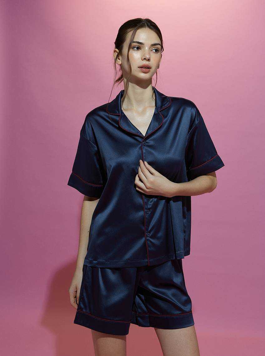 Sabina Sleepwear Nightwear เซ็ตชุดนอน เสื้อแขนสั้น กางเกงขาสั้น รหัส SVG24040BD - สีน้ำเงินเข้ม