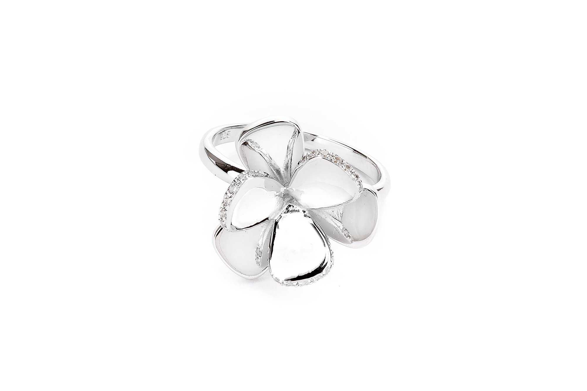 Pavé duet clover ring