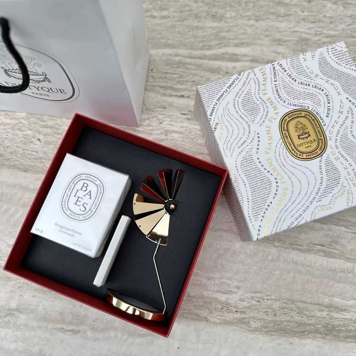 DIPTYQUE CANDLE WITH CARROUSEL LIMITED EDITION 