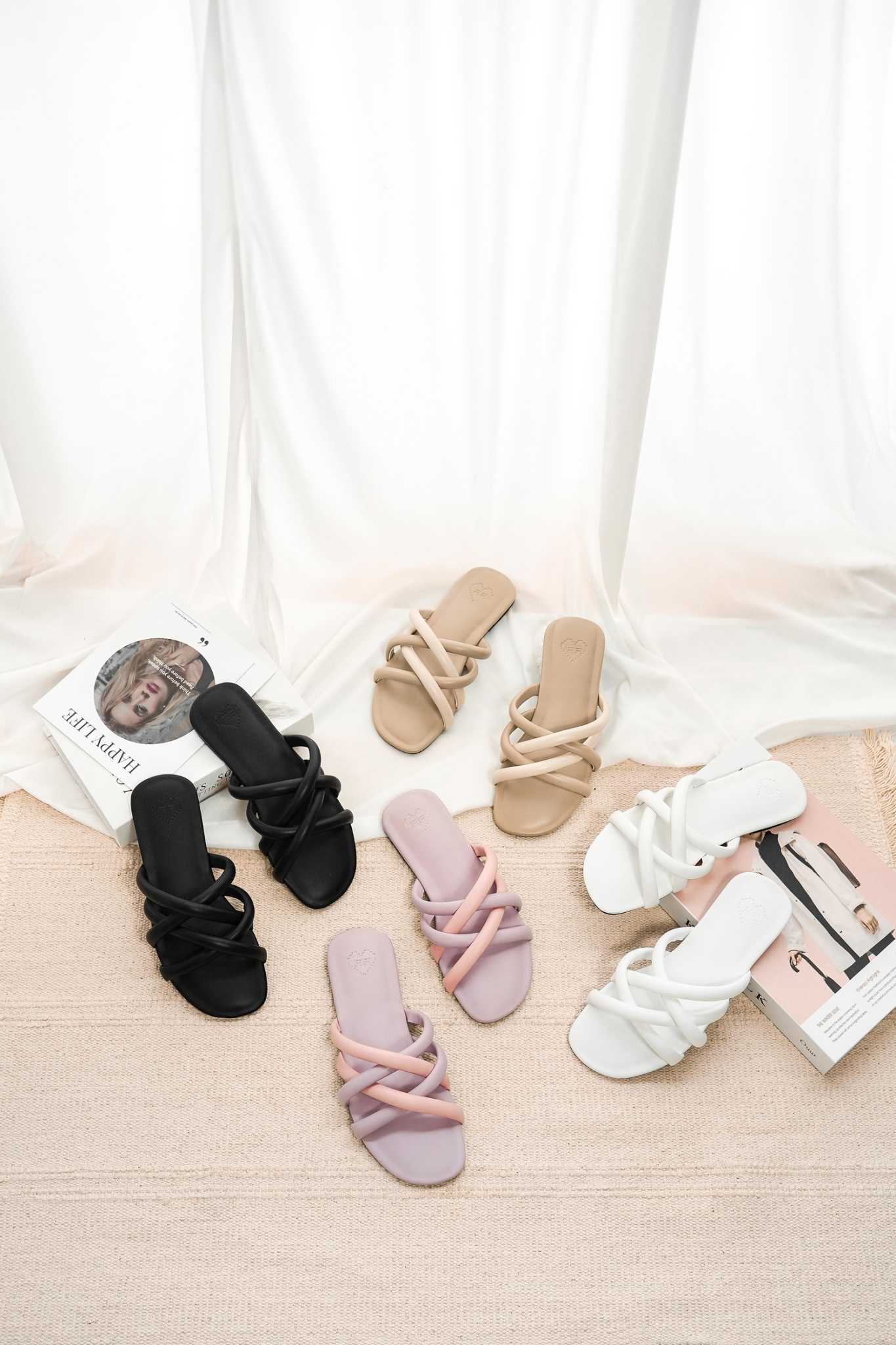 รองเท้าแตะ Milky Flipflop