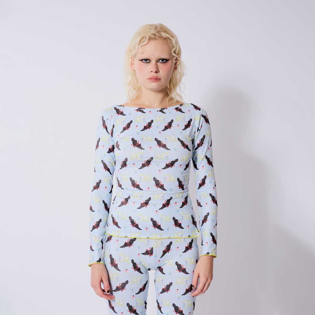BLACKDOG BKK-AW2426-Wrapping paper printed top-เสื้อแขนยาวผ้ายืดพิมพ์ลาย