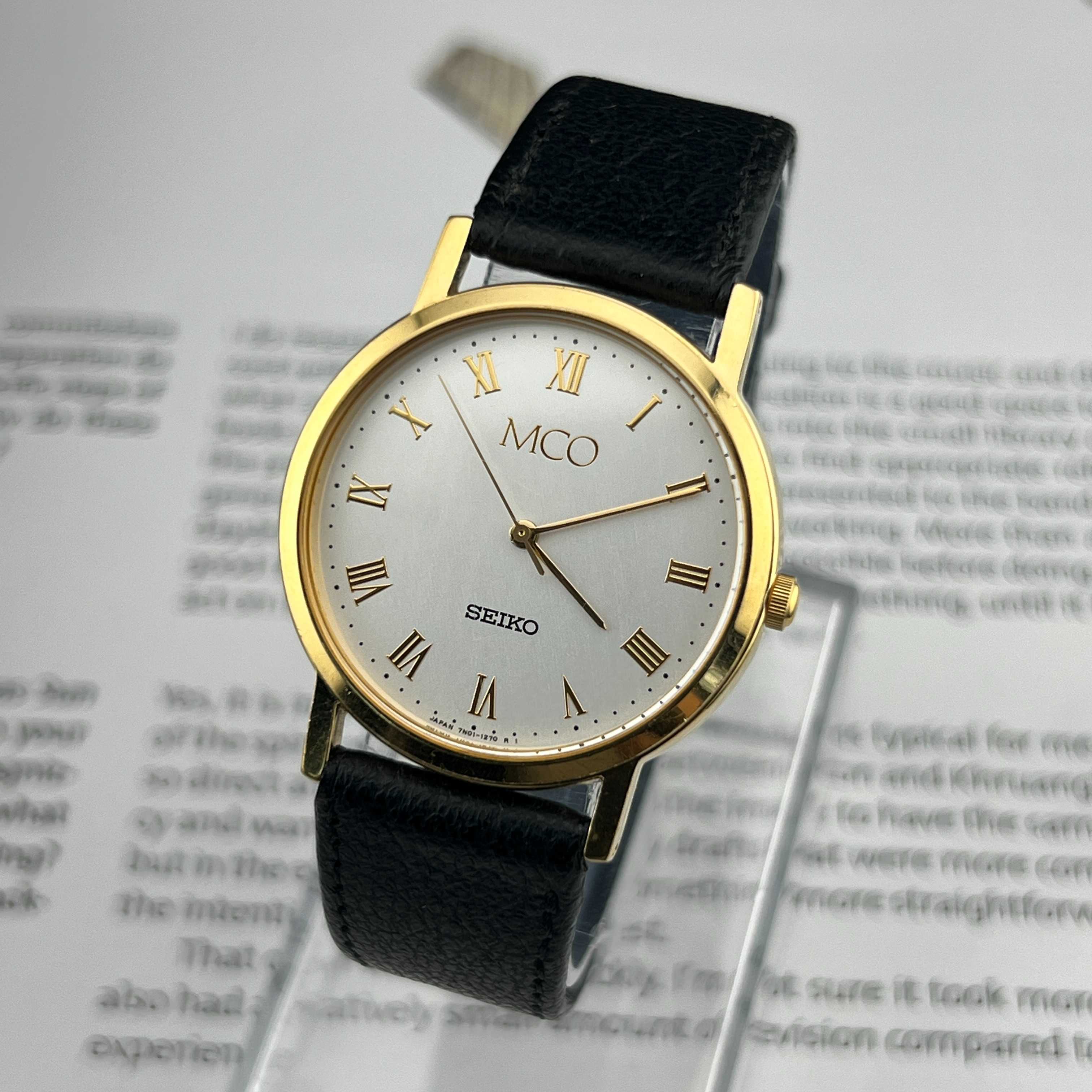 Vintage Seiko Roman Quartz White Dial Ref.7N01-7060 Japan 1996