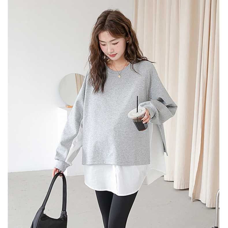 เสื้อทรง oversize โทนสีเทาอ่อนตัดขาวแบบเรียบๆ แต่คือน่ารักมากๆหยิบใส่ได้ตลอด เนื้อผ้าคือดีมาก