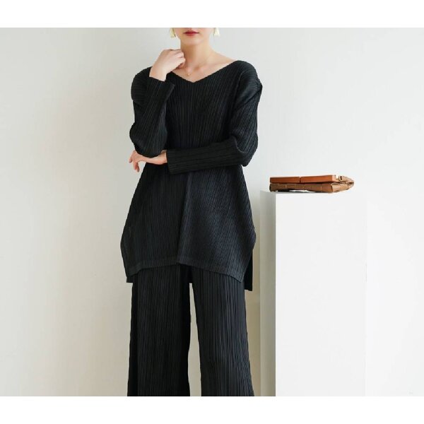 2MUAY PLEAT เสื้อผู้หญิง เสื้อพลีทคุณภาพ รุ่น GJO2361 4สี FREE SIZE V NECK LOOSE PLEAT TOP