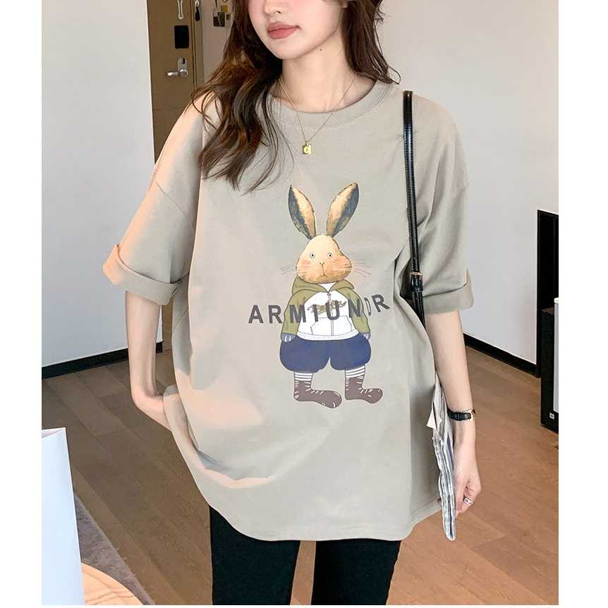 (ไซส์ใหญ่) เสื้อยืดทรง oversize แบบเรียบเก๋ลายเจ้ากระต่ายน่ารักน่าใส่มาก - สีเบจ