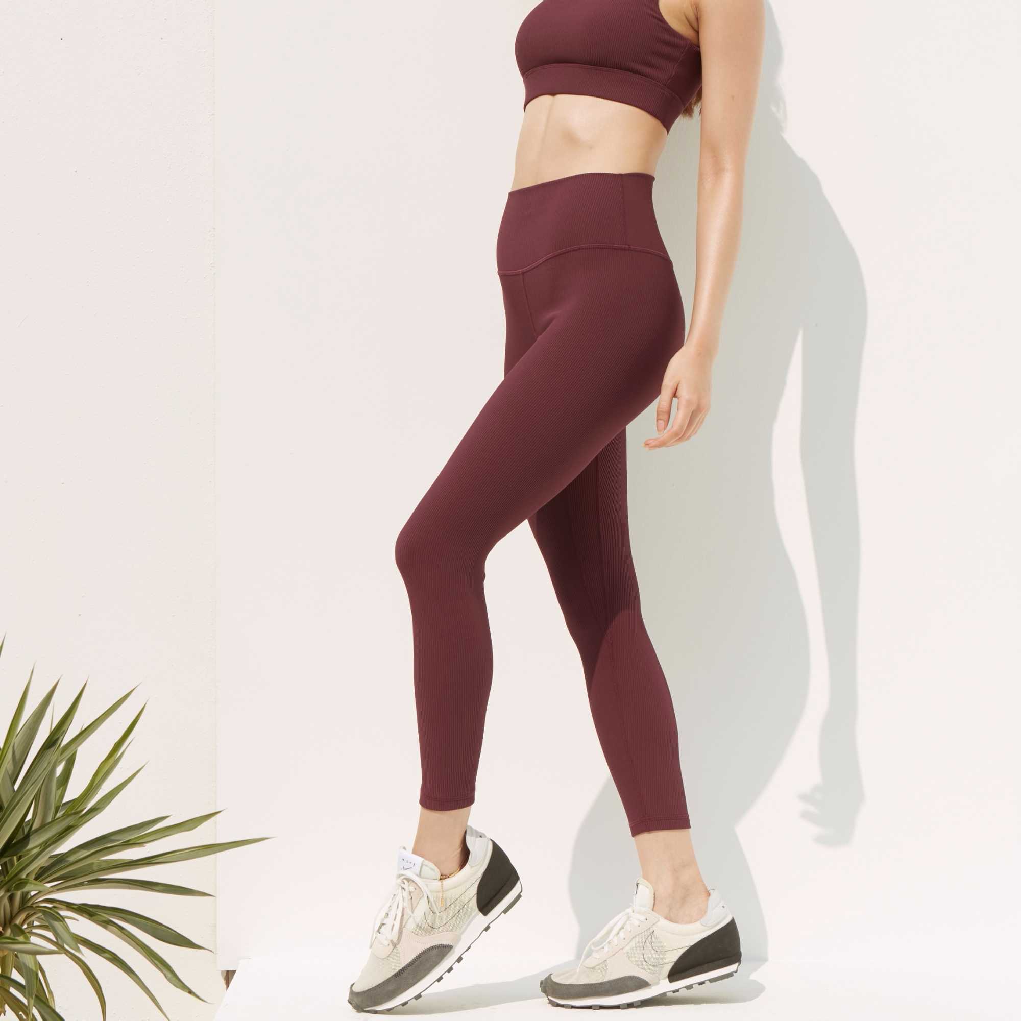 A-Line Leggings in Plum