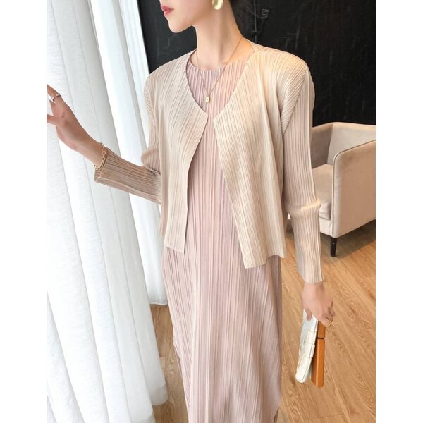2MUAY BASIC รุ่น GJO8578 CROPPED PLEAT CARDIGAN เสื้อคลุมผู้หญิง เสื้อคลุมพลีทคุณภาพ 11สี FREE SIZE