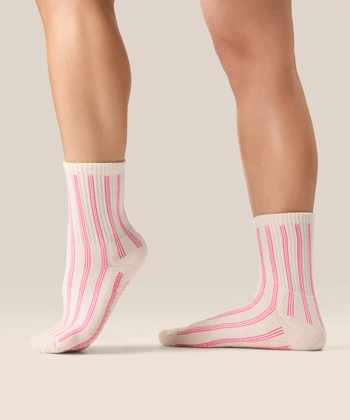 Crew Non Slip Grip Socks - Rosa Carnival