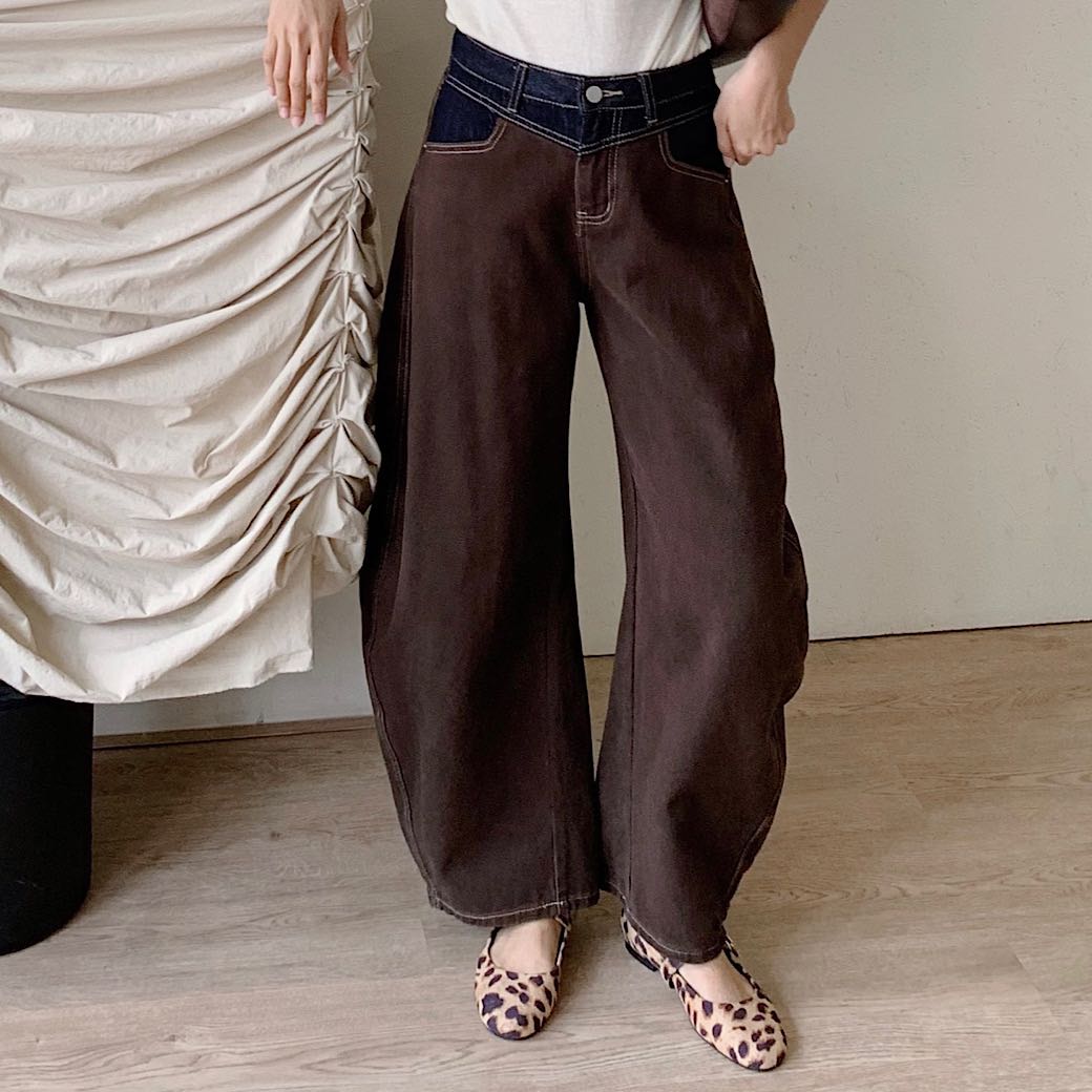 Two tone barrel jeans