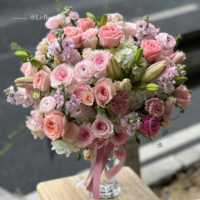 แจกันดอกไม้สด Blooming Elegance 13
