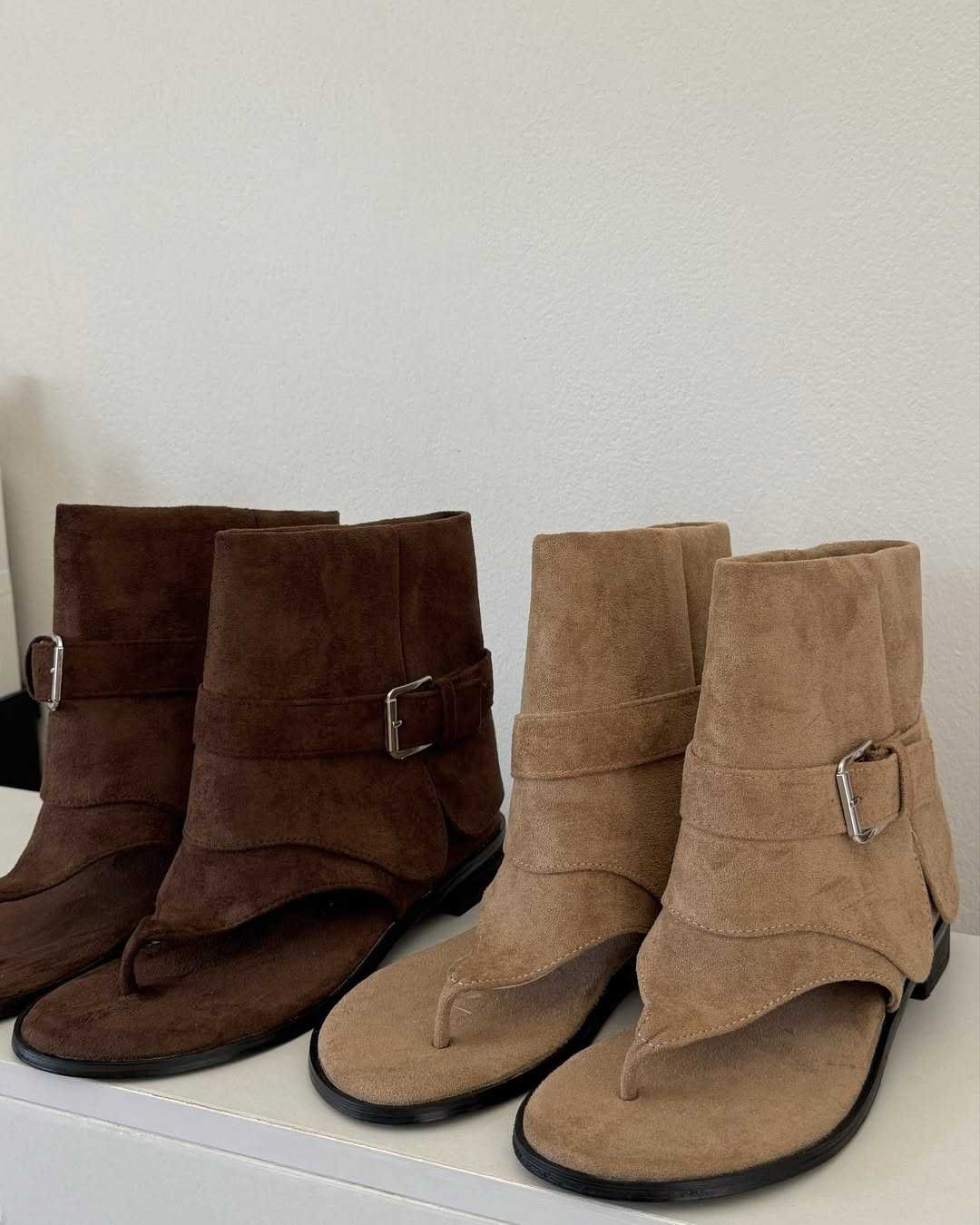 Fromheadtofoot รุ่น UMBER SANDAL BOOTS