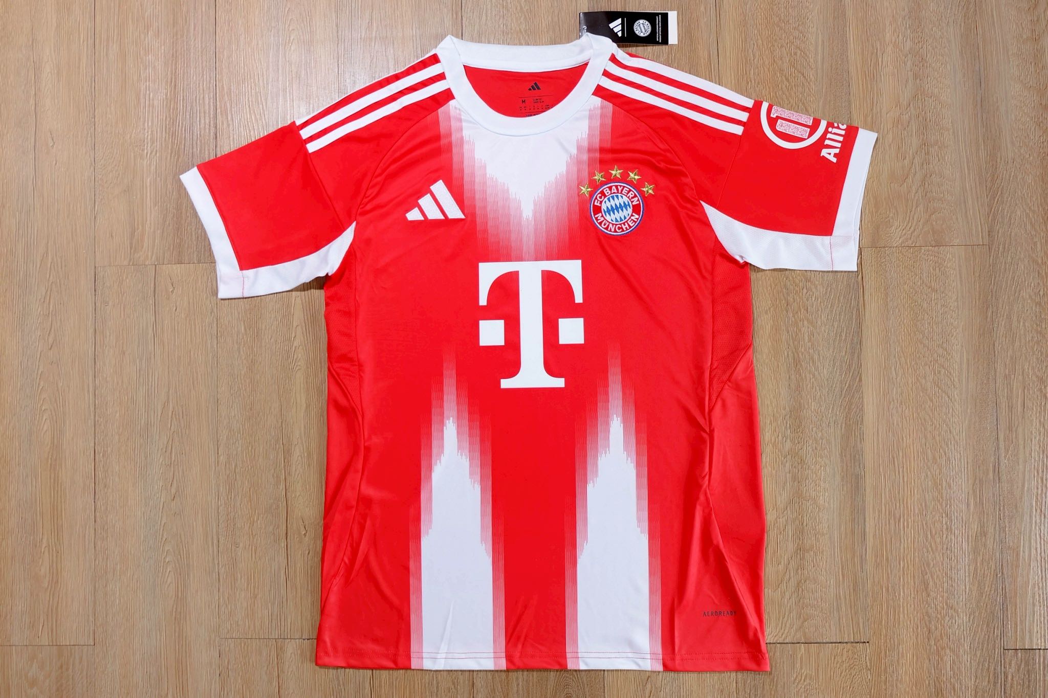 เสื้อบาเยิน เหย้า สีเเดง Fans Edition เกรดเเฟนบอล 2026
