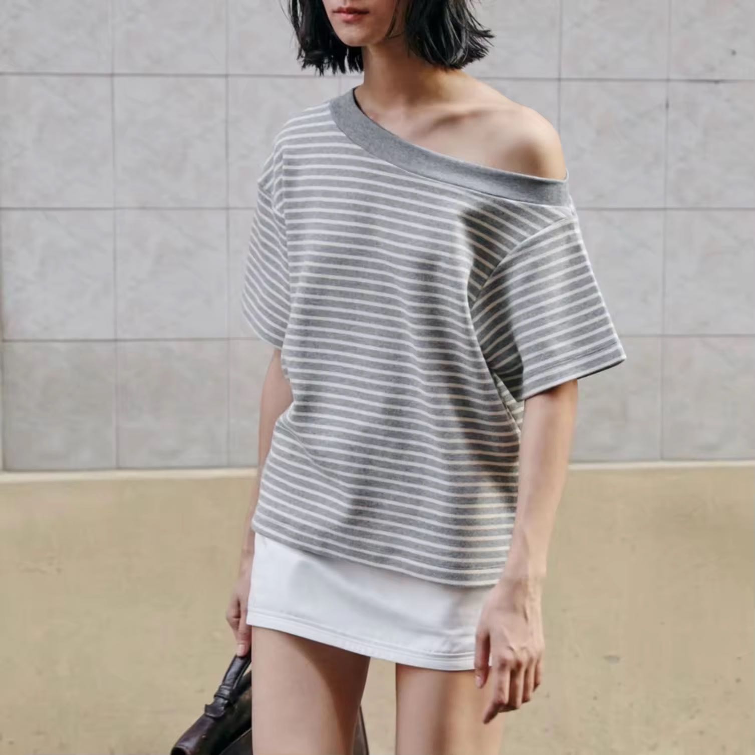 Extracurricular - STRIPE OFF-SHOULDER