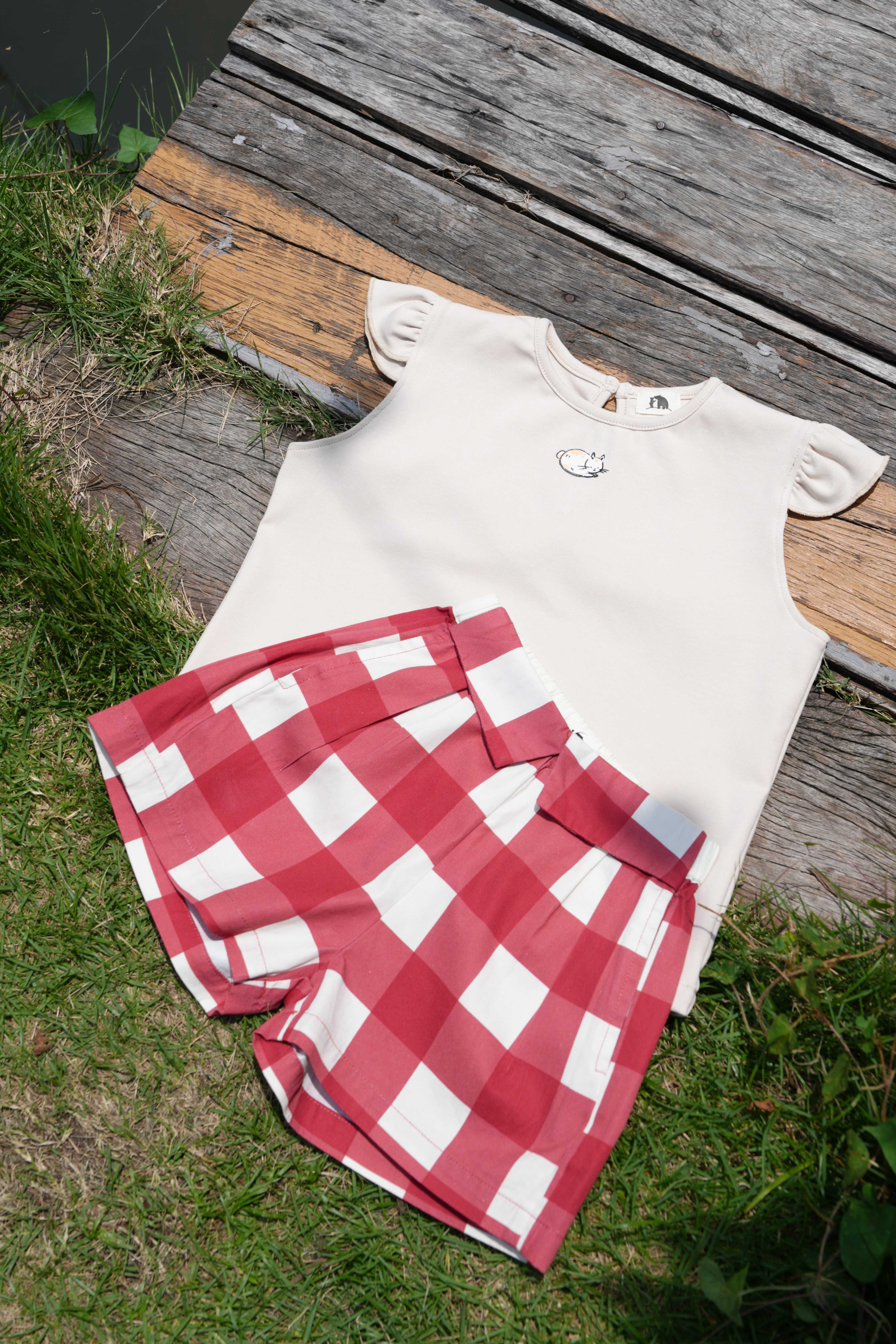 Let's Picnic : Cat Top & Gingham Shorts (ขายแยกชิ้น)